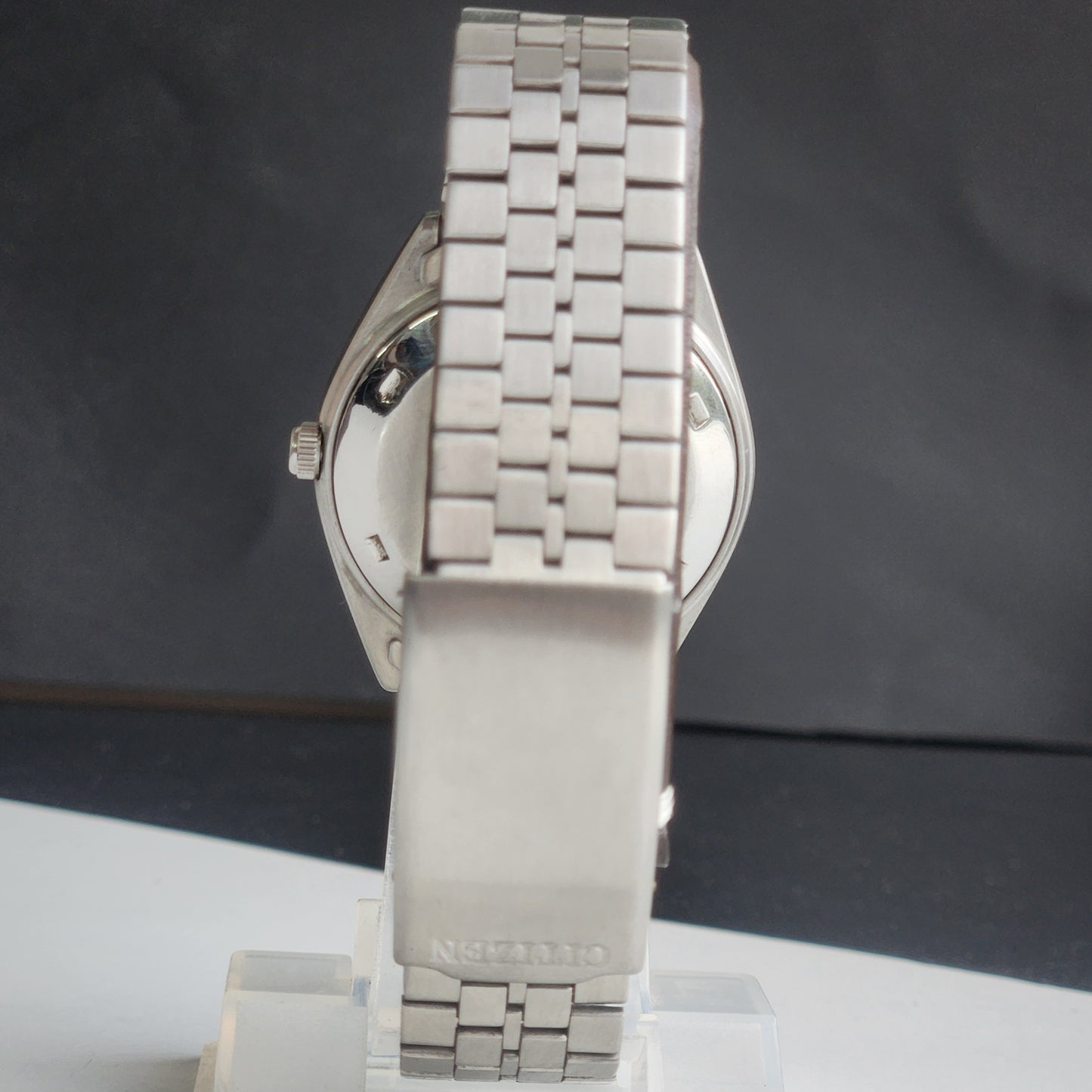 Vintage 1983 Original Citizen Automatic 8200 Silver Face 21 Jewels Day-Date Japanese Men's Wrist Watch ET43