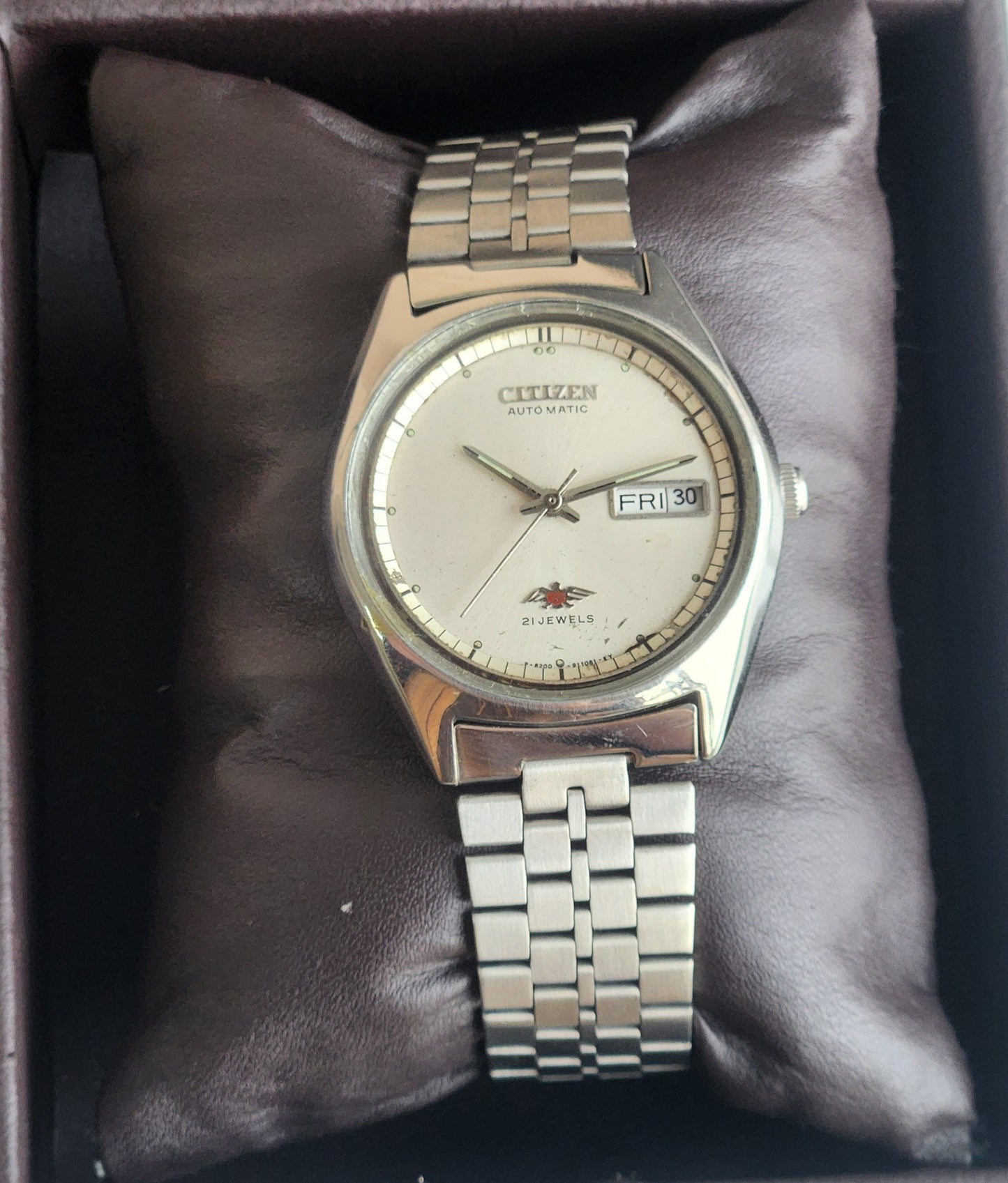 Vintage 1983 Original Citizen Automatic 8200 Silver Face 21 Jewels Day-Date Japanese Men's Wrist Watch ET43