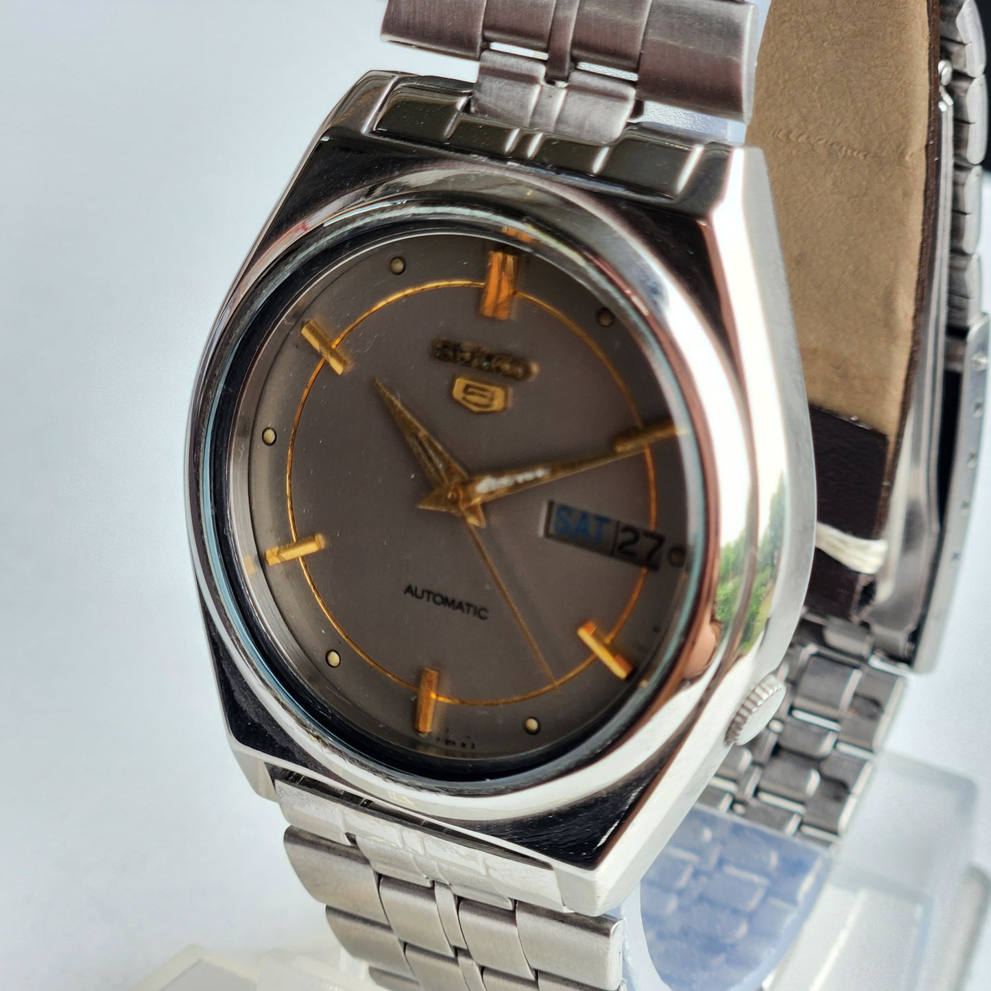 Vintage 1985 Original Seiko 5 Automatic 7009-876A Grey Face 17 Jewels Day-Date Japanese Men's Wrist Watch ET46
