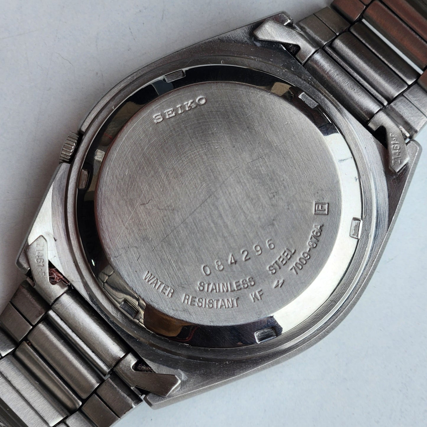 Vintage 1980 Original Seiko 5 Automatic 7009-876A Golden Face 17 Jewels Day-Date Japanese Men's Wrist Watch ET48