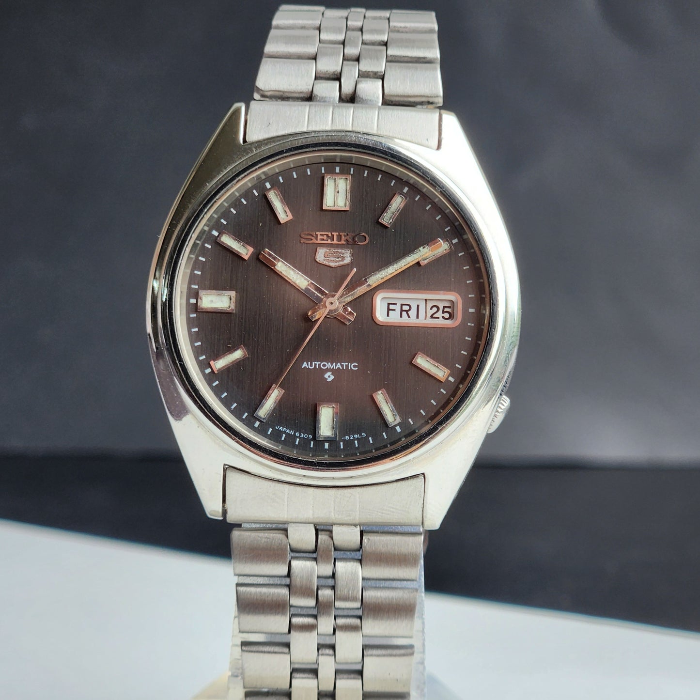Vintage 1982 Original Seiko 5 Automatic 6309-8840 Black Face 17 Jewels Day-Date Japanese Men's Wrist Watch ET53