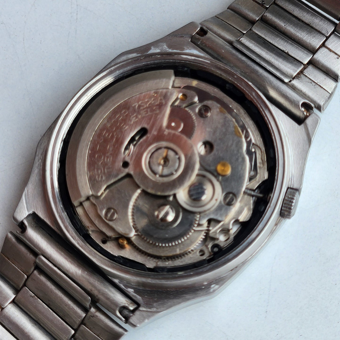 Vintage 1998 Original Seiko 5 Automatic 7S26-2070 Black Face 21 Jewels Day-Date Japanese Men's Wrist Watch ET54