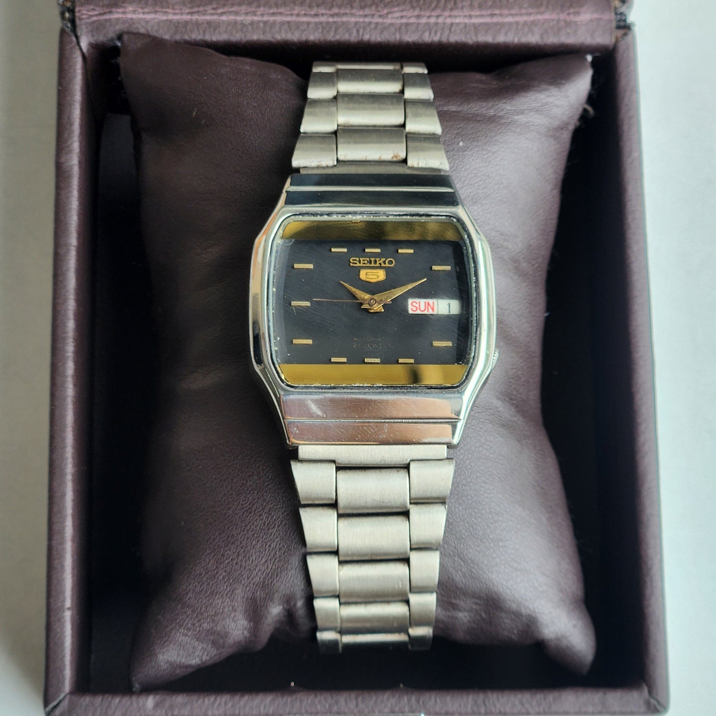 Vintage 1998 Original Seiko 5 Automatic 7S26-2070 Black Face 21 Jewels Day-Date Japanese Men's Wrist Watch ET54
