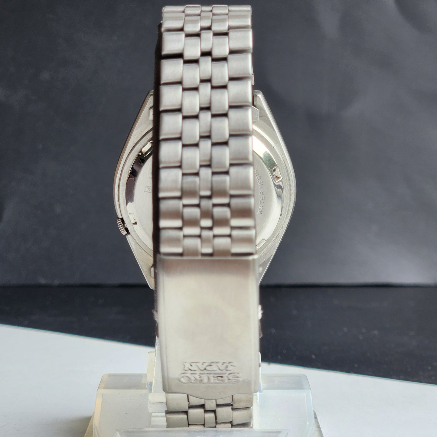 Vintage 1982 Original Seiko 5 Automatic 7009-3181 Golden Face 17 Jewels Day-Date Japanese Men's Wrist Watch ET55