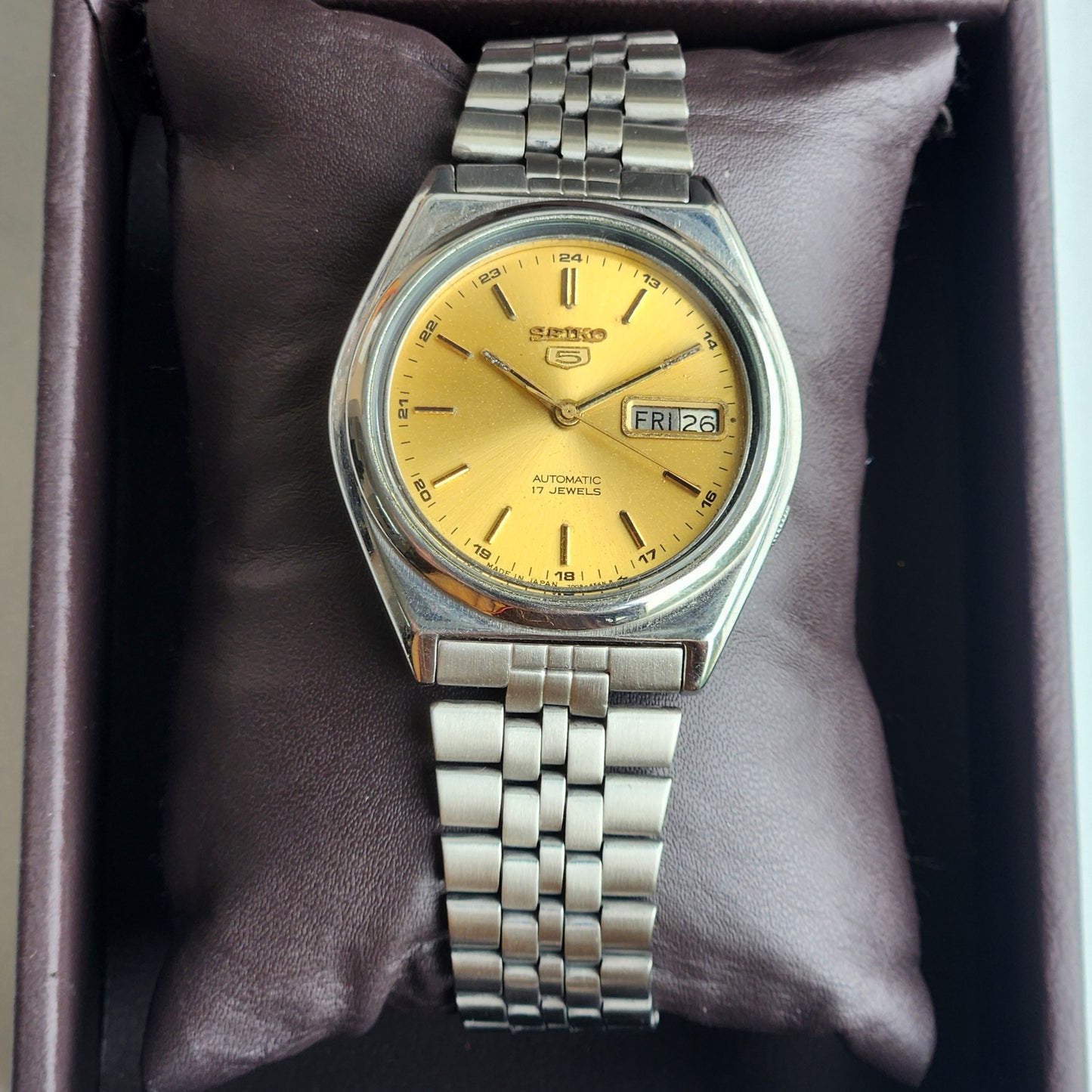 Vintage 1982 Original Seiko 5 Automatic 7009-3181 Golden Face 17 Jewels Day-Date Japanese Men's Wrist Watch ET55