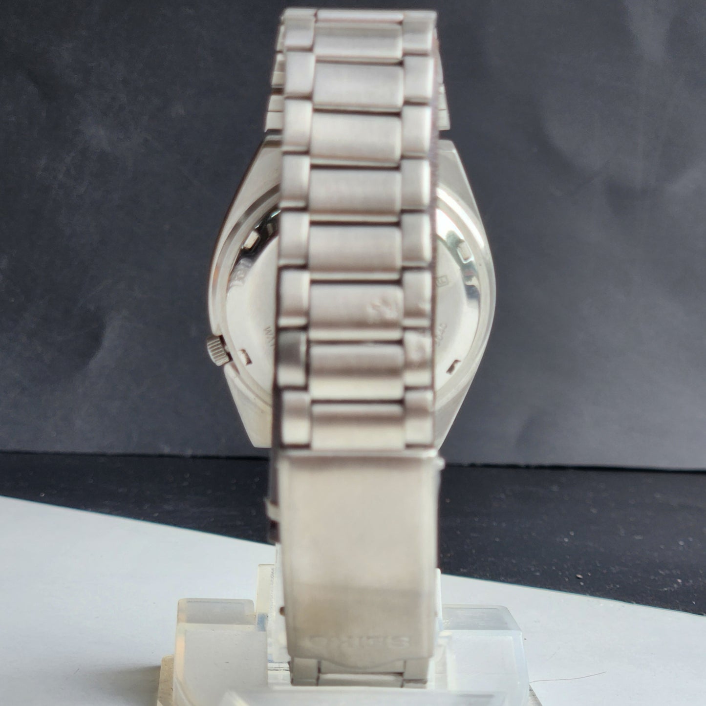 Vintage 1996 Original Seiko 5 Automatic 7S26-3040 Blue Face 21 Jewels Day-Date Japanese Men's Wrist Watch ET57