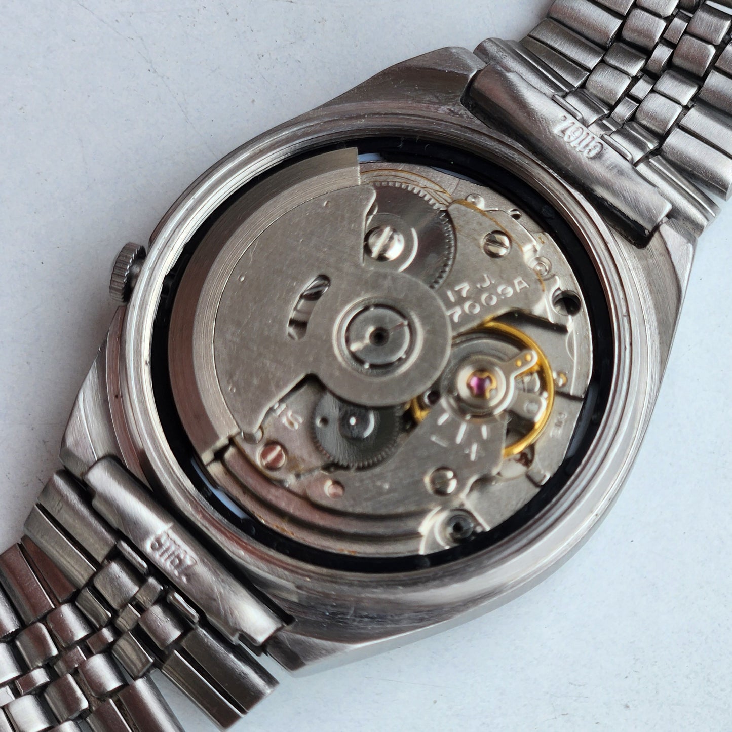 Vintage 1985 Original Seiko 5 Automatic 7009-3030 Grey Face 17 Jewels Day-Date Japanese Men's Wrist Watch ET58