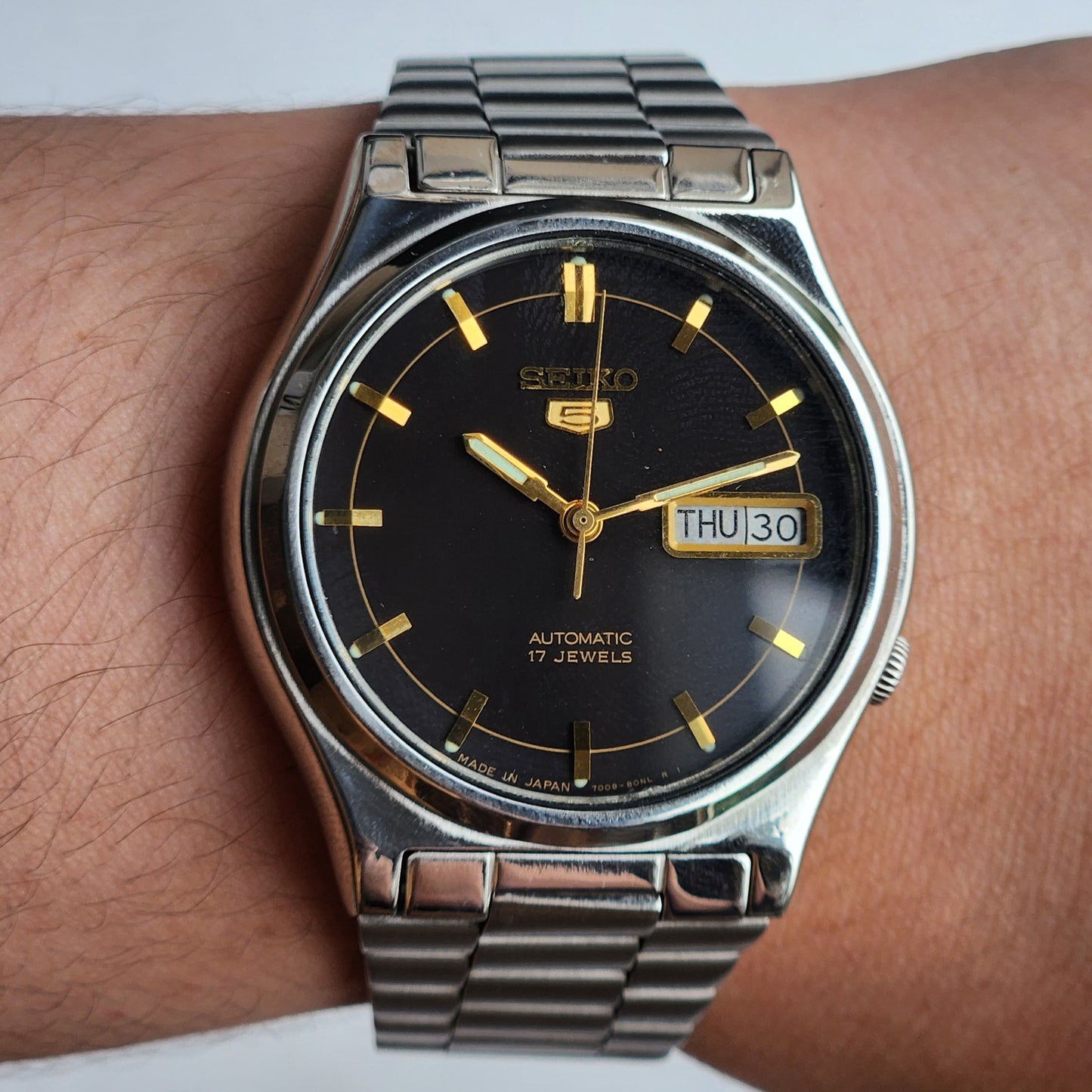 Vintage 1991 Original Seiko 5 Automatic 7009-3171 Black Face 17 Jewels Day-Date Japanese Men's Wrist Watch ET59