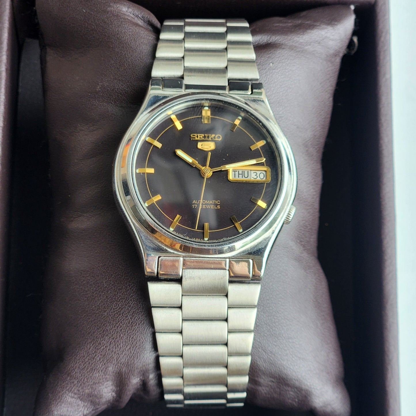 Vintage 1991 Original Seiko 5 Automatic 7009-3171 Black Face 17 Jewels Day-Date Japanese Men's Wrist Watch ET59