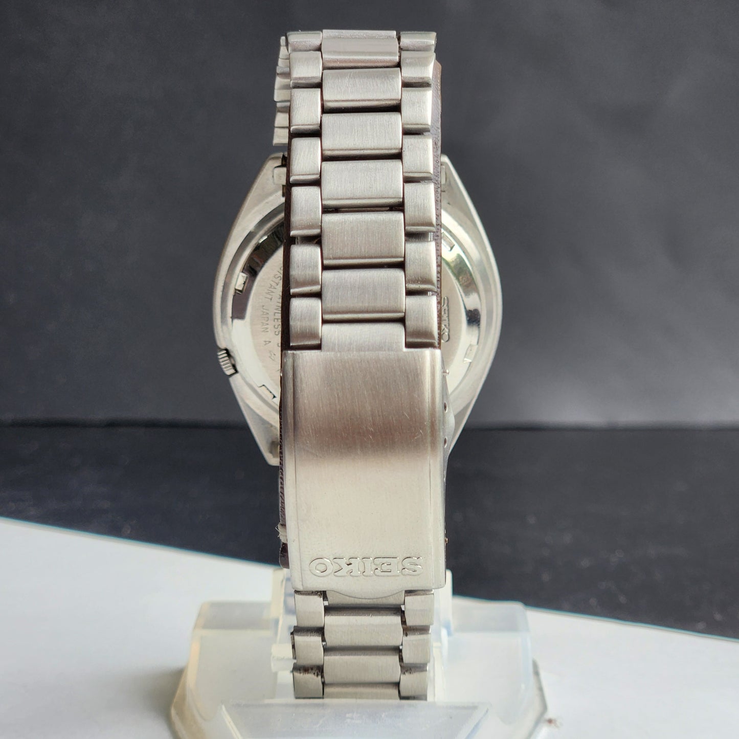 Vintage 1983 Original Seiko 5 Automatic 7009-3041 Grey Face 17 Jewels Day-Date Japanese Men's Wrist Watch ET62