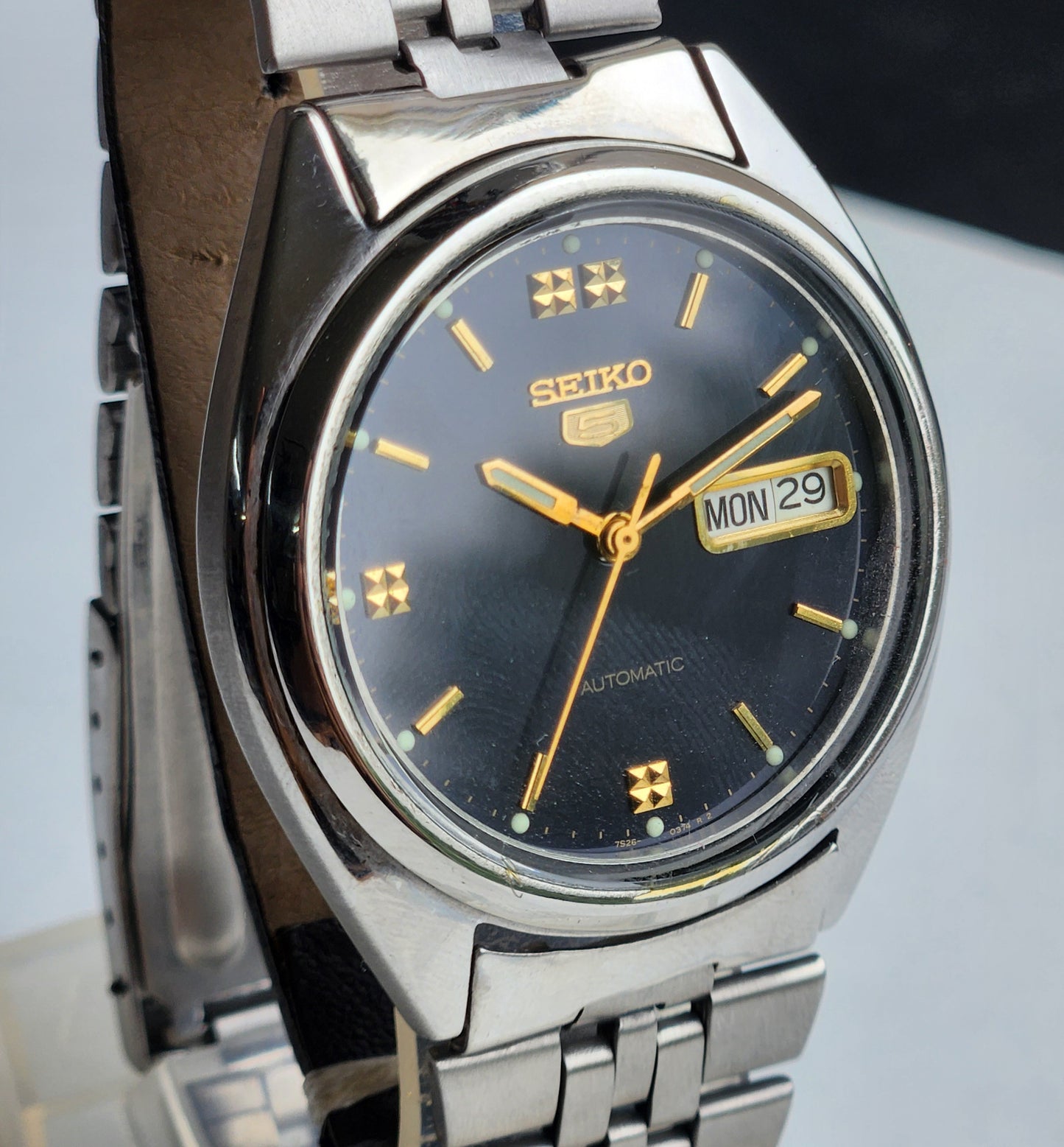 Vintage 1997 Original Seiko 5 Automatic 7S26-8760 Blue Face 21 Jewels Day-Date Japanese Men's Wrist Watch ET63