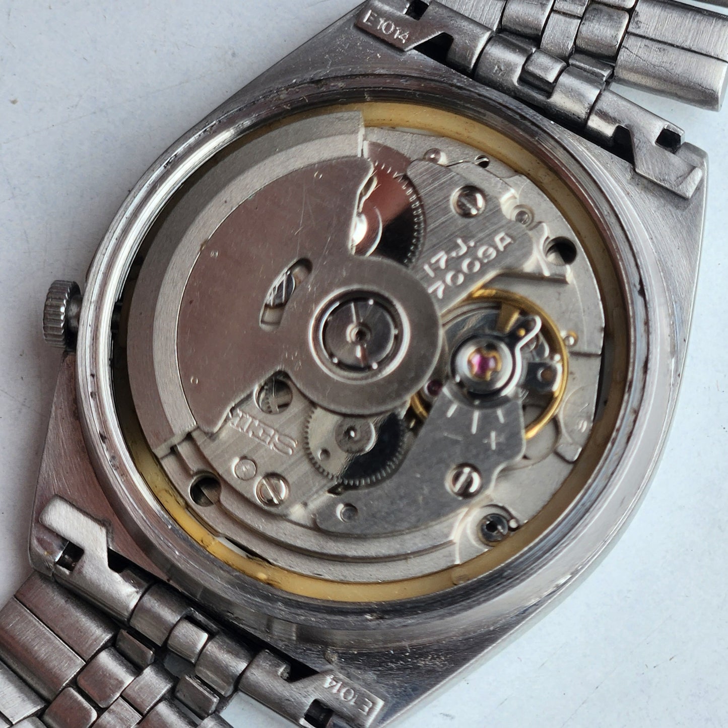 Vintage 1979 Original Seiko 5 Automatic 7009-821J Grey Face 17 Jewels Day-Date Japanese Men's Wrist Watch ET64