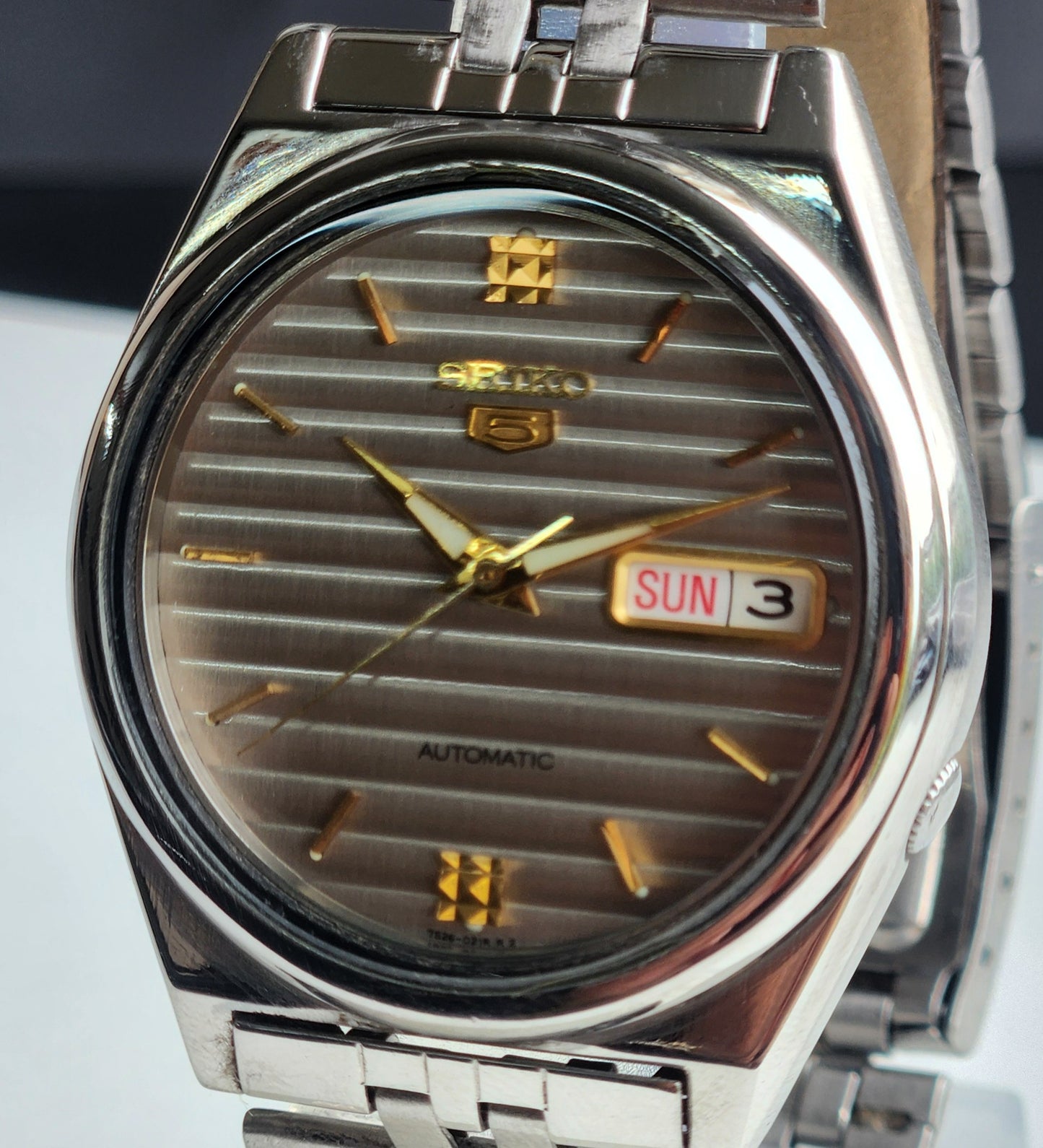Vintage 1996 Original Seiko 5 Automatic 7S26-3040 Grey Face 21 Jewels Day-Date Japanese Men's Wrist Watch ET66
