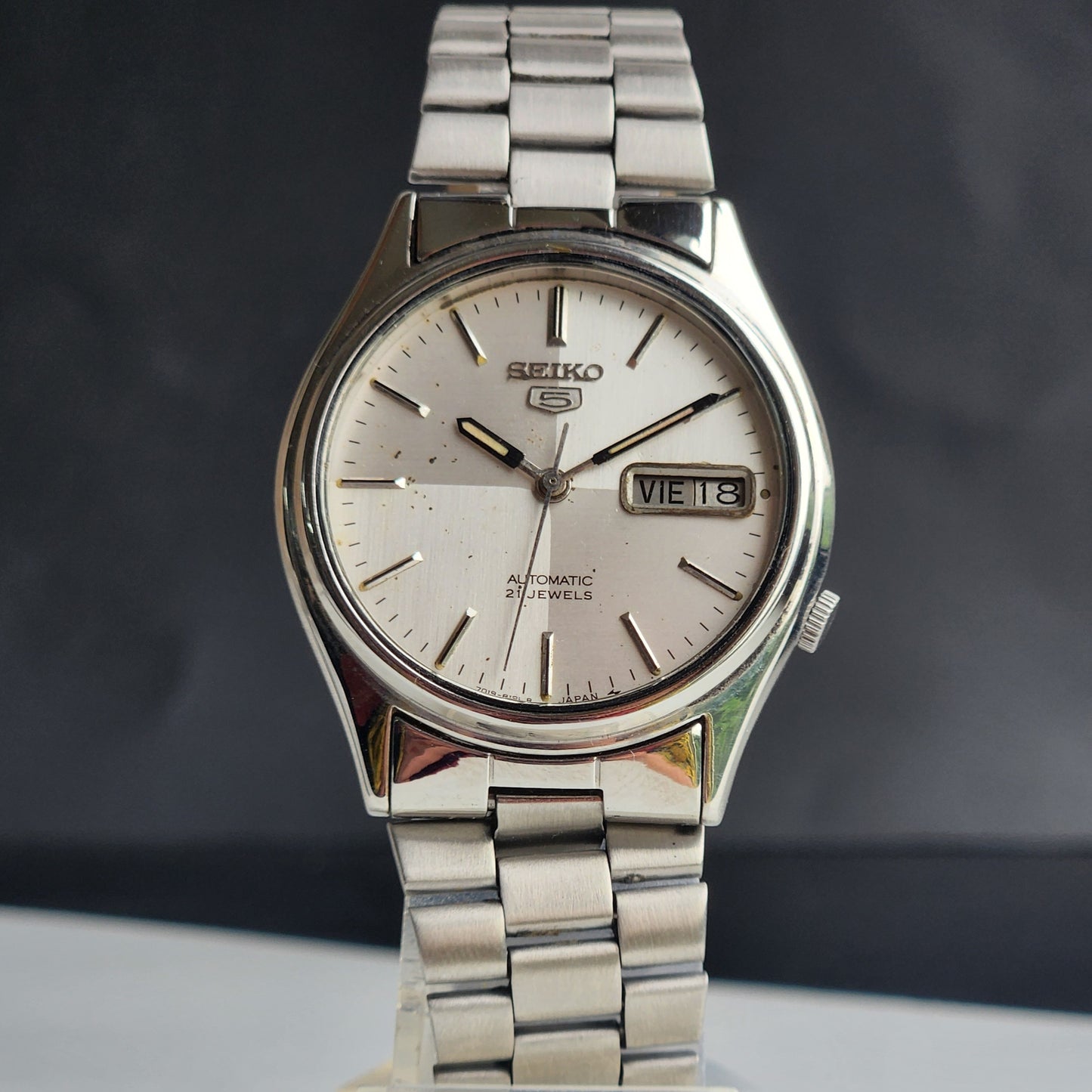 Vintage 1998 Original Seiko 5 Automatic 7S26-3100 White Face 21 Jewels Day-Date Japanese Men's Wrist Watch ET69