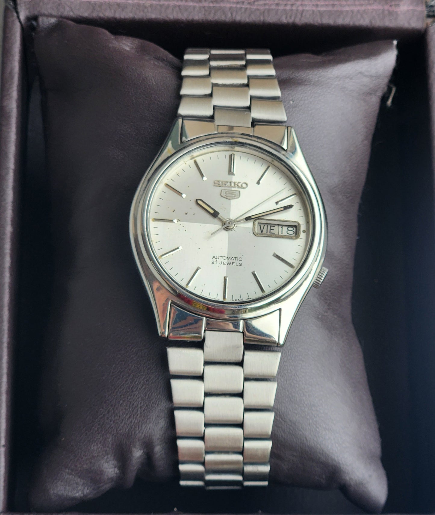 Vintage 1998 Original Seiko 5 Automatic 7S26-3100 White Face 21 Jewels Day-Date Japanese Men's Wrist Watch ET69