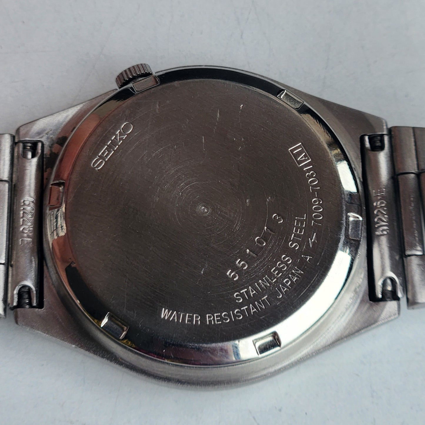 Vintage 1985 Original Seiko 5 Automatic 7009-7031 Black Face 17 Jewels Day-Date Japanese Men's Wrist Watch ET70