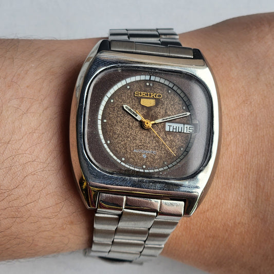 Vintage 1981 Original Seiko 5 Automatic 6309-6030 Brown Face 17 Jewels Day-Date Japanese Men's Wrist Watch ET73