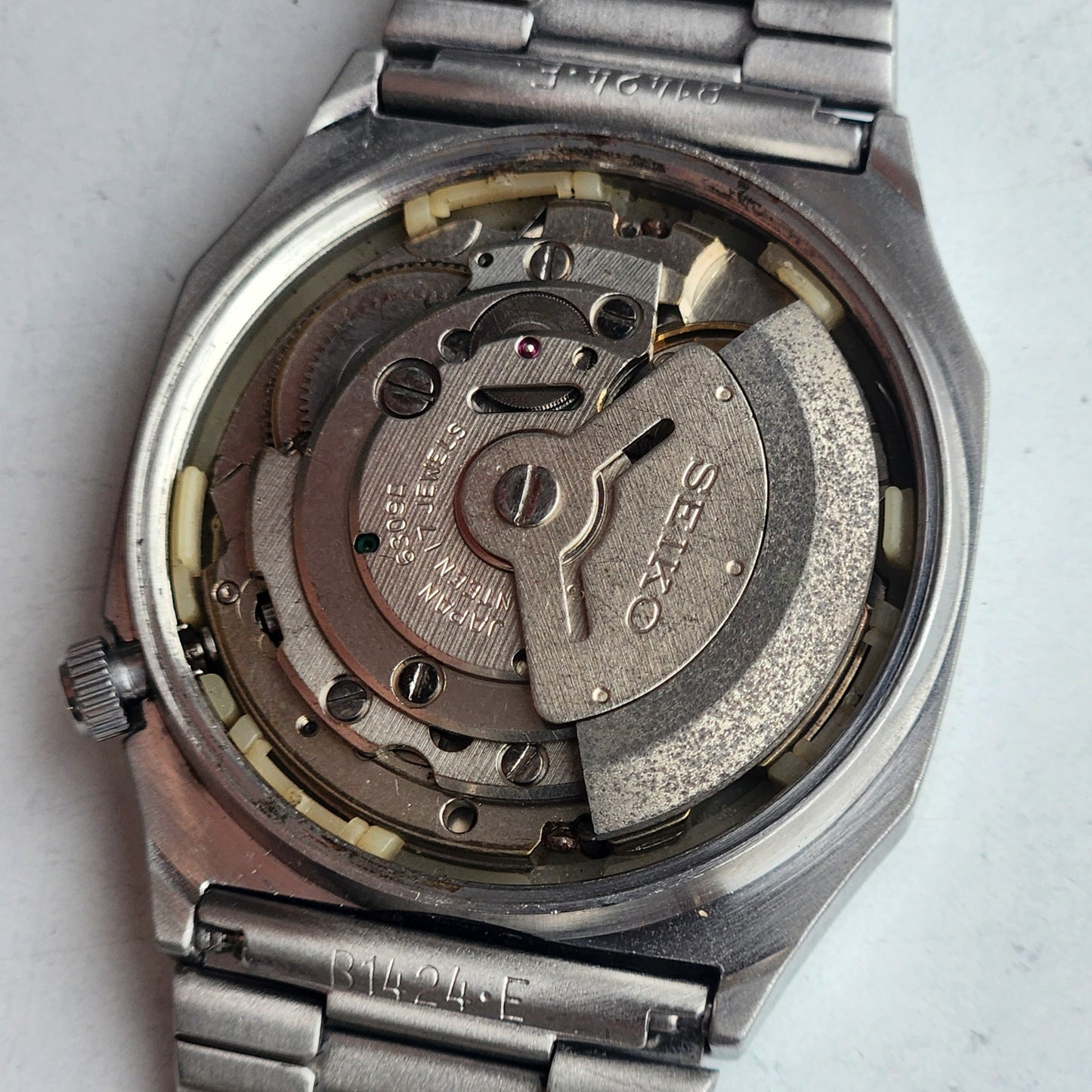 Vintage 1977 Original Seiko 5 Automatic 6309-401C Black Face 17 Jewels Day-Date Japanese Men's Wrist Watch ET81