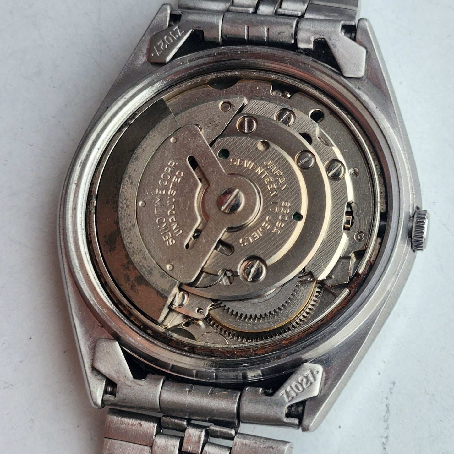 Vintage 1985 Original Seiko 5 Automatic 6309-8900 Grey Face 17 Jewels Day-Date Japanese Men's Wrist Watch ET82
