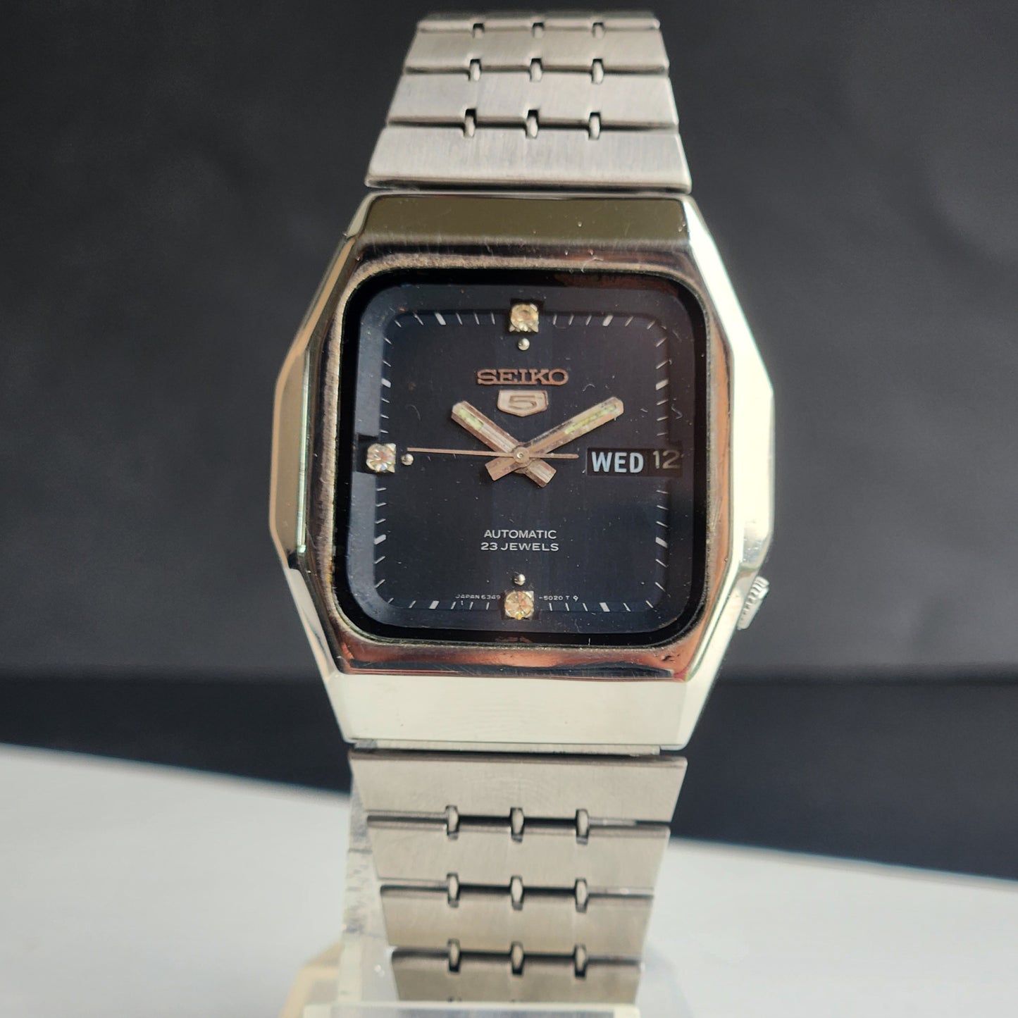 Vintage 1983 Original Seiko 5 Automatic 6349-501A Black Face 23 Jewels Day-Date Japanese Men's Wrist Watch ET84