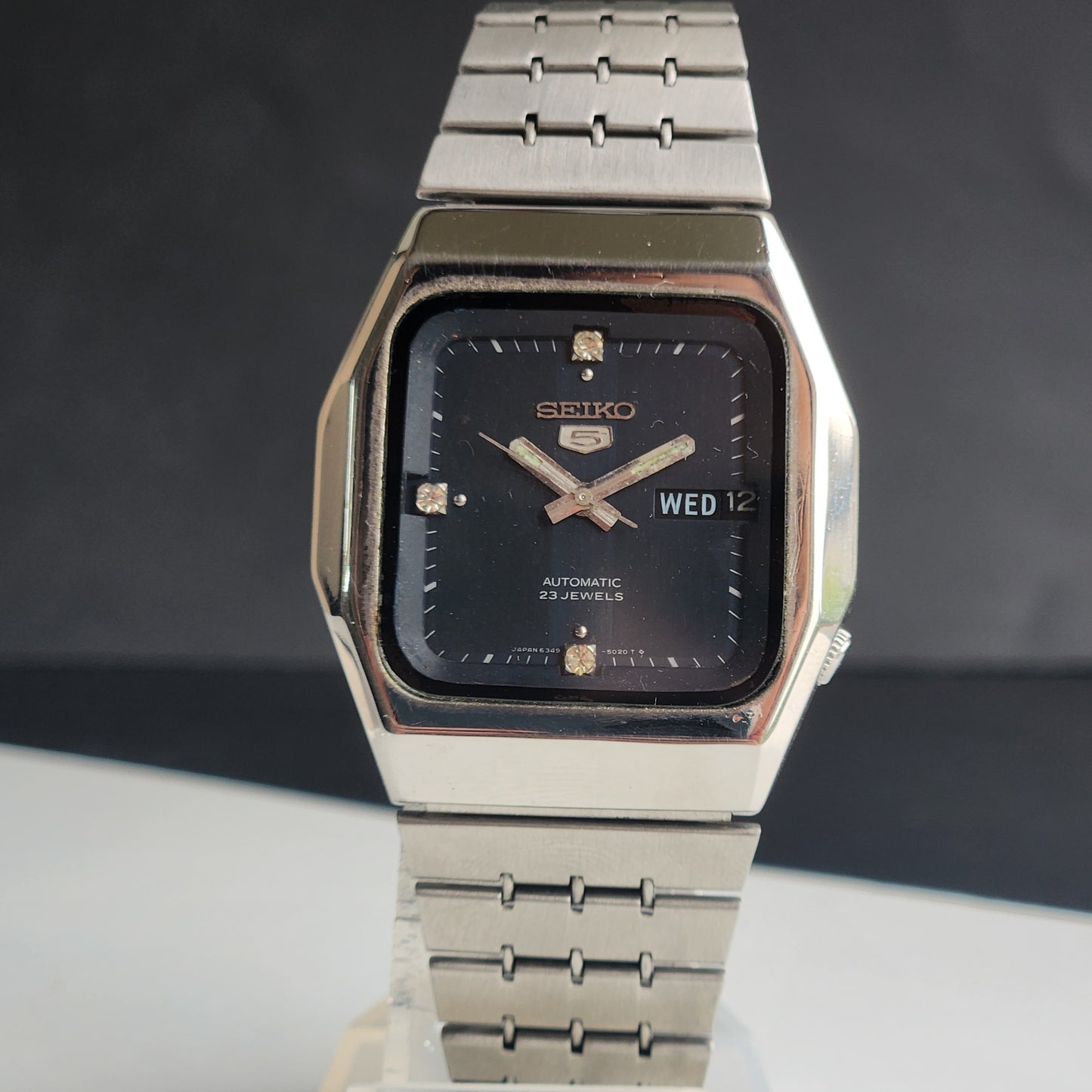 Vintage 1983 Original Seiko 5 Automatic 6349-501A Black Face 23 Jewels Day-Date Japanese Men's Wrist Watch ET84
