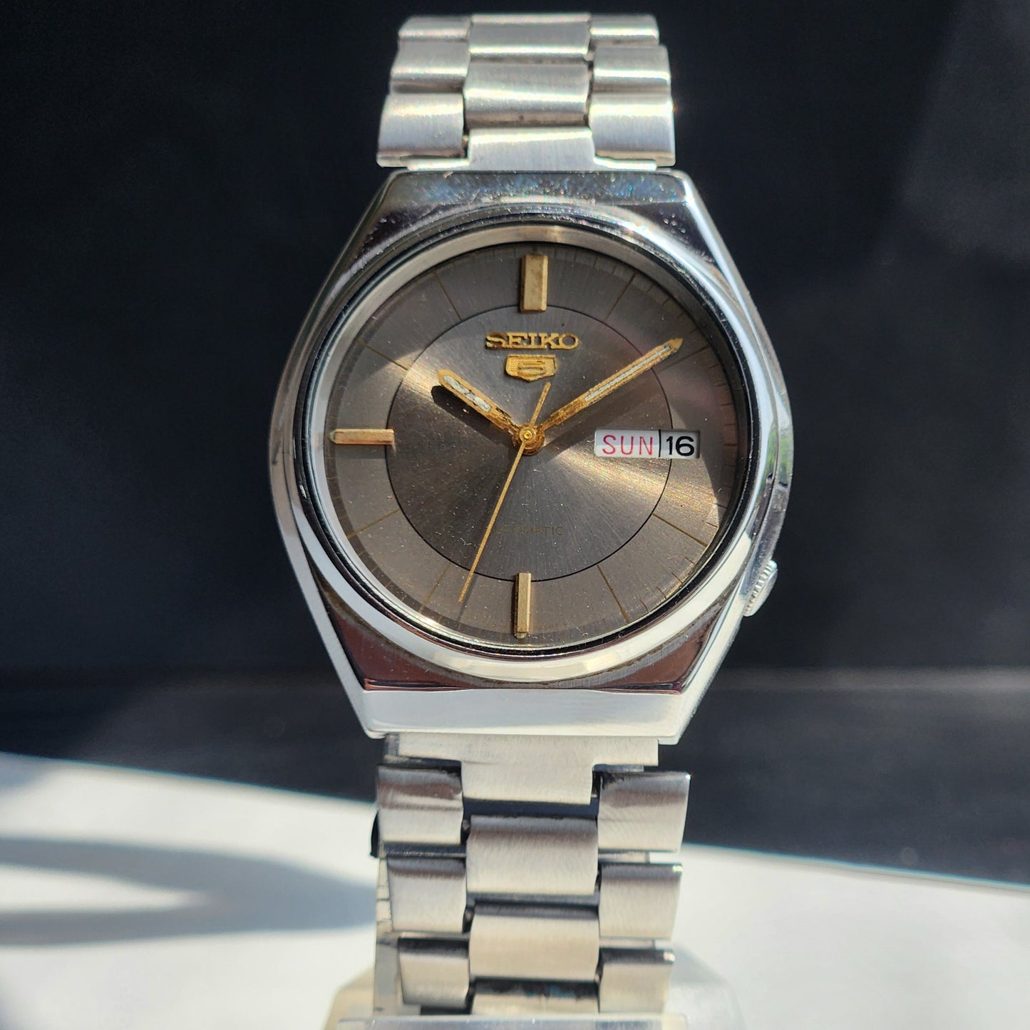 Vintage 1982 Original Seiko 5 Automatic 6309-8920 Grey Face 17 Jewels Day-Date Japanese Men's Wrist Watch ET88