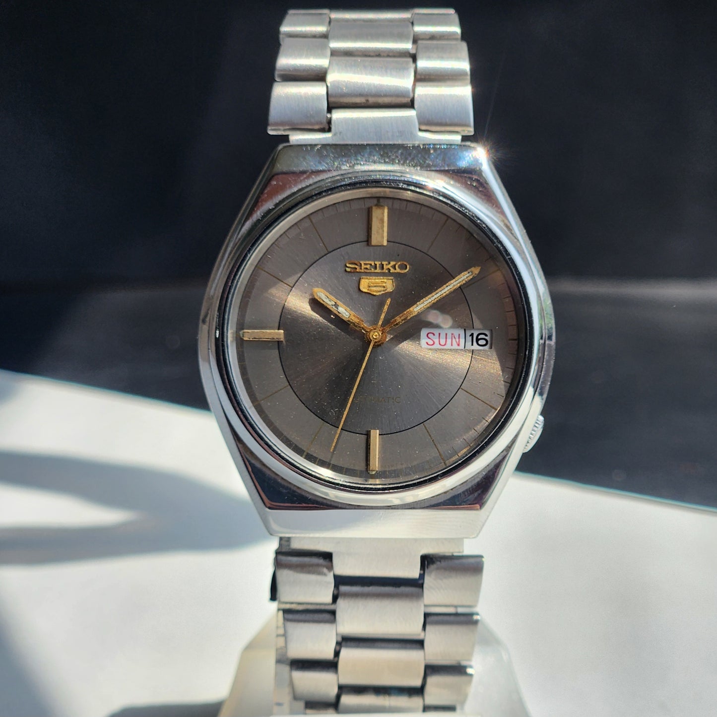 Vintage 1982 Original Seiko 5 Automatic 6309-8920 Grey Face 17 Jewels Day-Date Japanese Men's Wrist Watch ET88