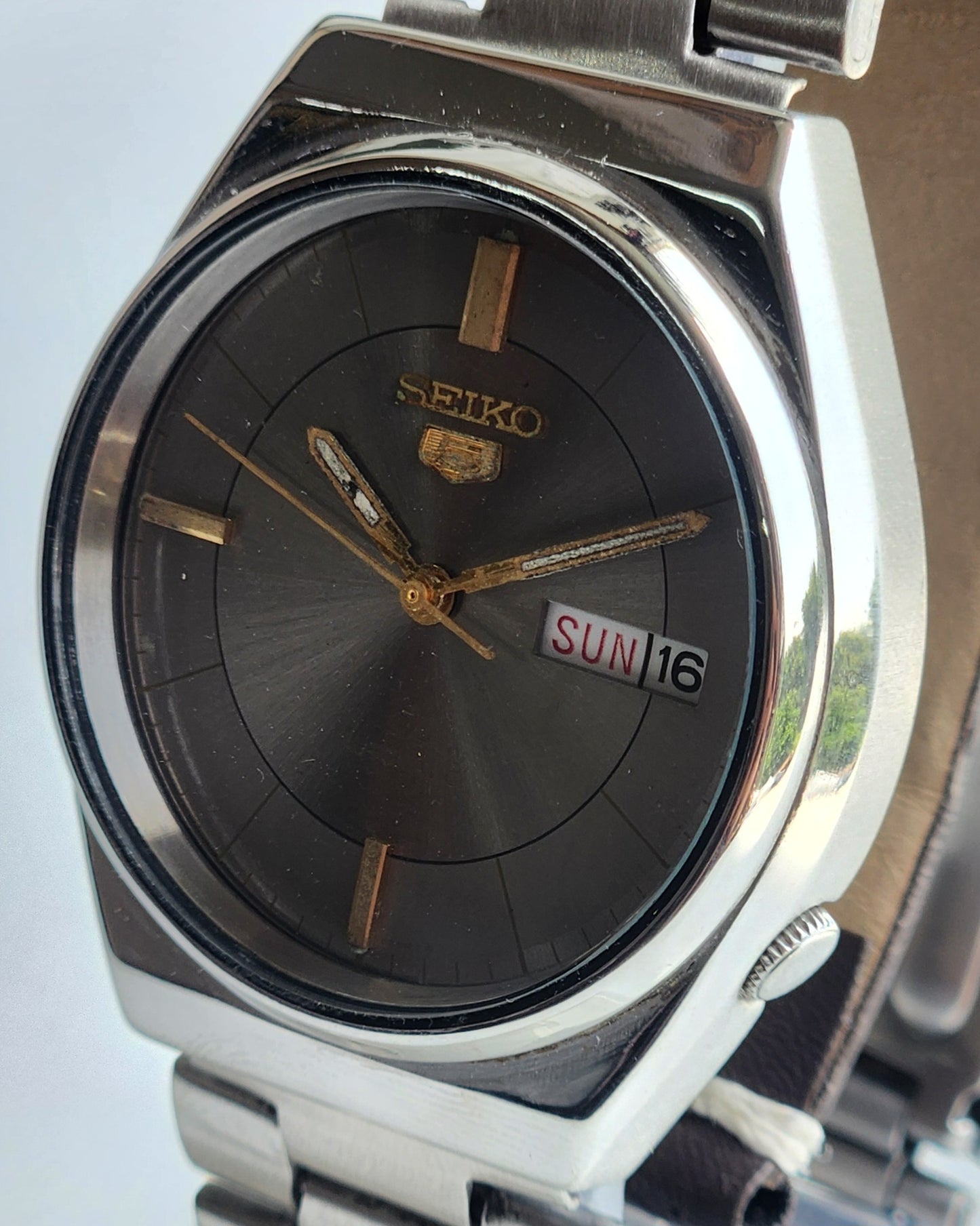 Vintage 1982 Original Seiko 5 Automatic 6309-8920 Grey Face 17 Jewels Day-Date Japanese Men's Wrist Watch ET88