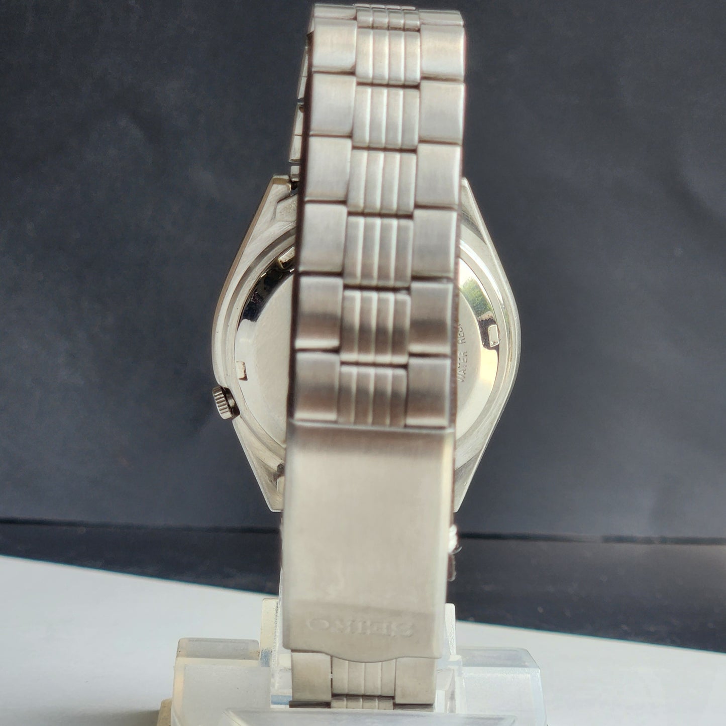 Vintage 1982 Original Seiko 5 Automatic 7009-876J Grey Face 17 Jewels Day-Date Japanese Men's Wrist Watch ET91