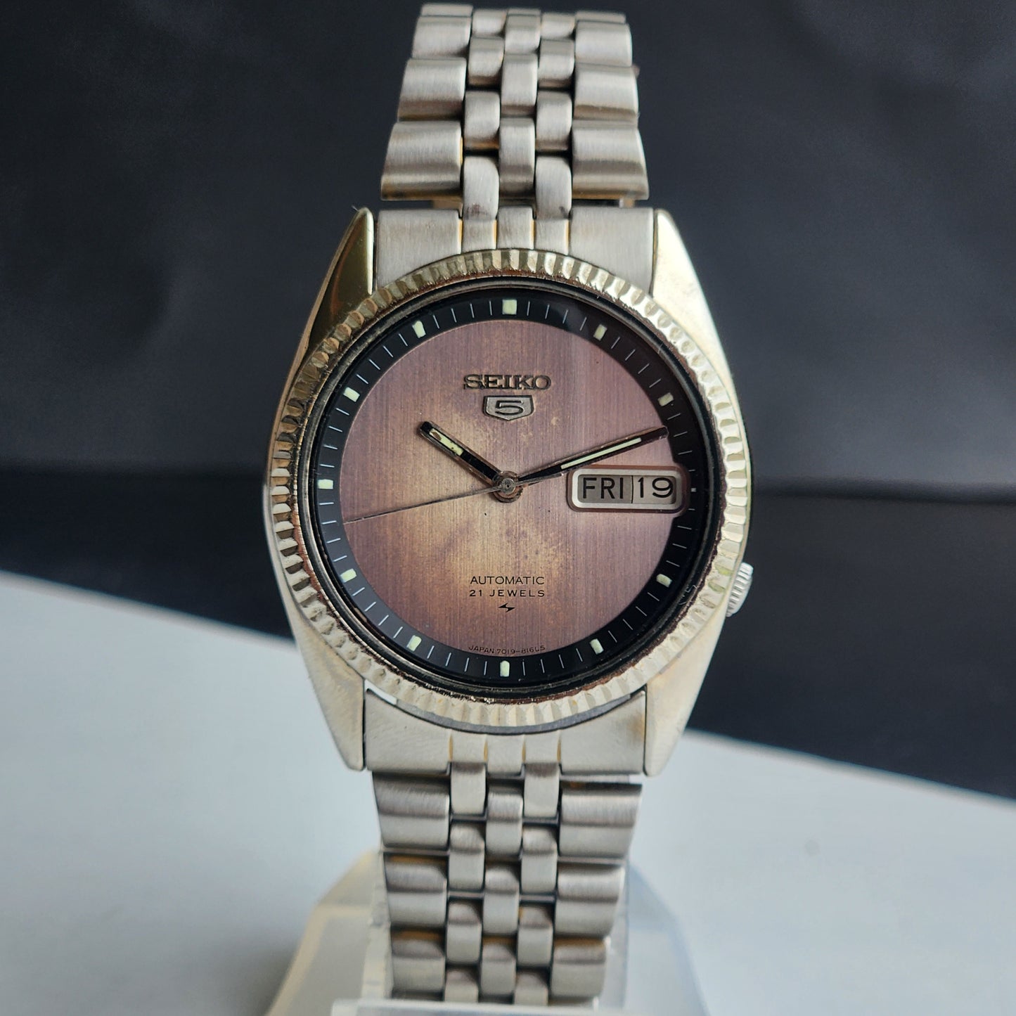 Vintage 1971 Original Seiko 5 Automatic 7019-8180 Purple Face 21 Jewels Day-Date Japanese Men's Wrist Watch ET92