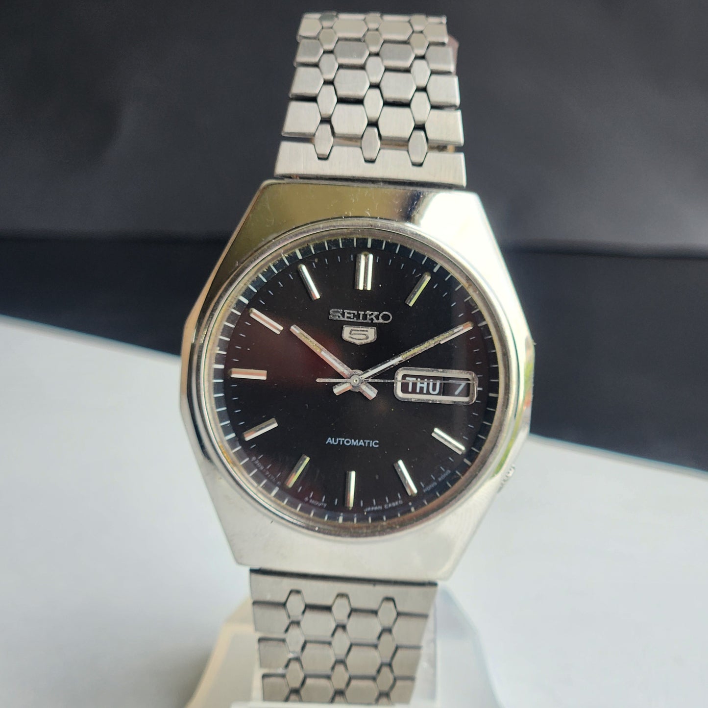Vintage 1981 Original Seiko 5 Automatic 6309-720C Black Face 17 Jewels Day-Date Japanese Men's Wrist Watch ET97