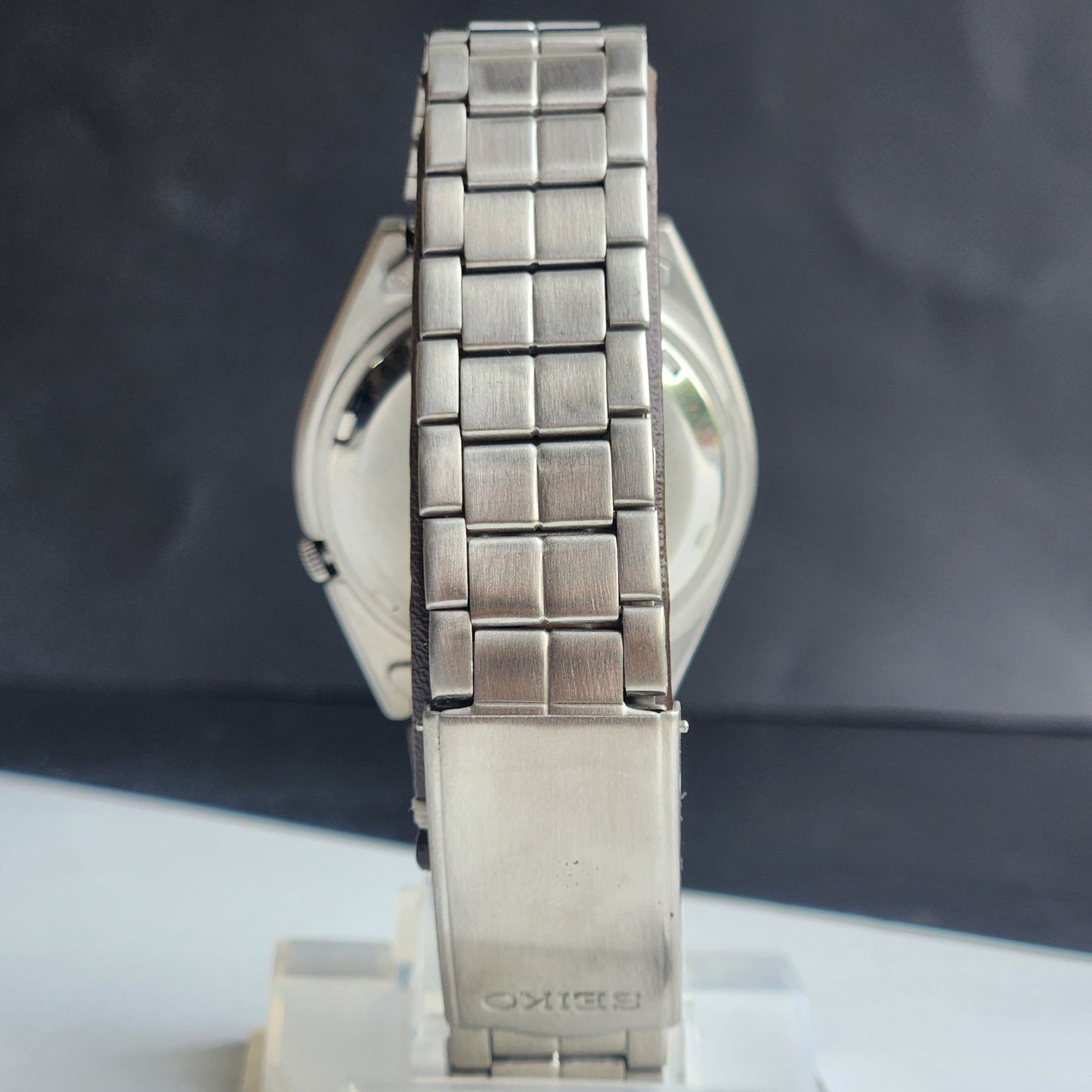 Vintage 1980 Original Seiko 5 Automatic 7009-3130 Grey Face 21 Jewels Day-Date Japanese Men's Wrist Watch ET99