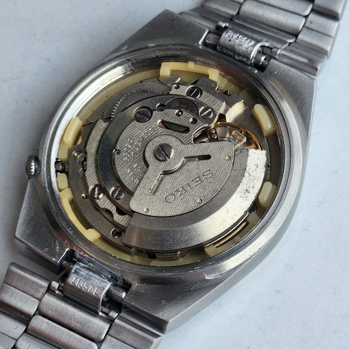 Vintage 1977 Original Seiko 5 Automatic 6309-8360 Black Face 17 Jewels Day-Date Japanese Men's Wrist Watch ET100