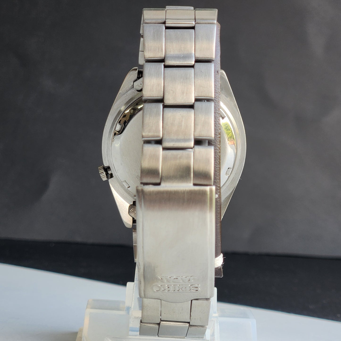 Vintage 1984 Original Seiko 5 Automatic 7009-3161 Black Face 17 Jewels Day-Date Japanese Men's Wrist Watch ET102