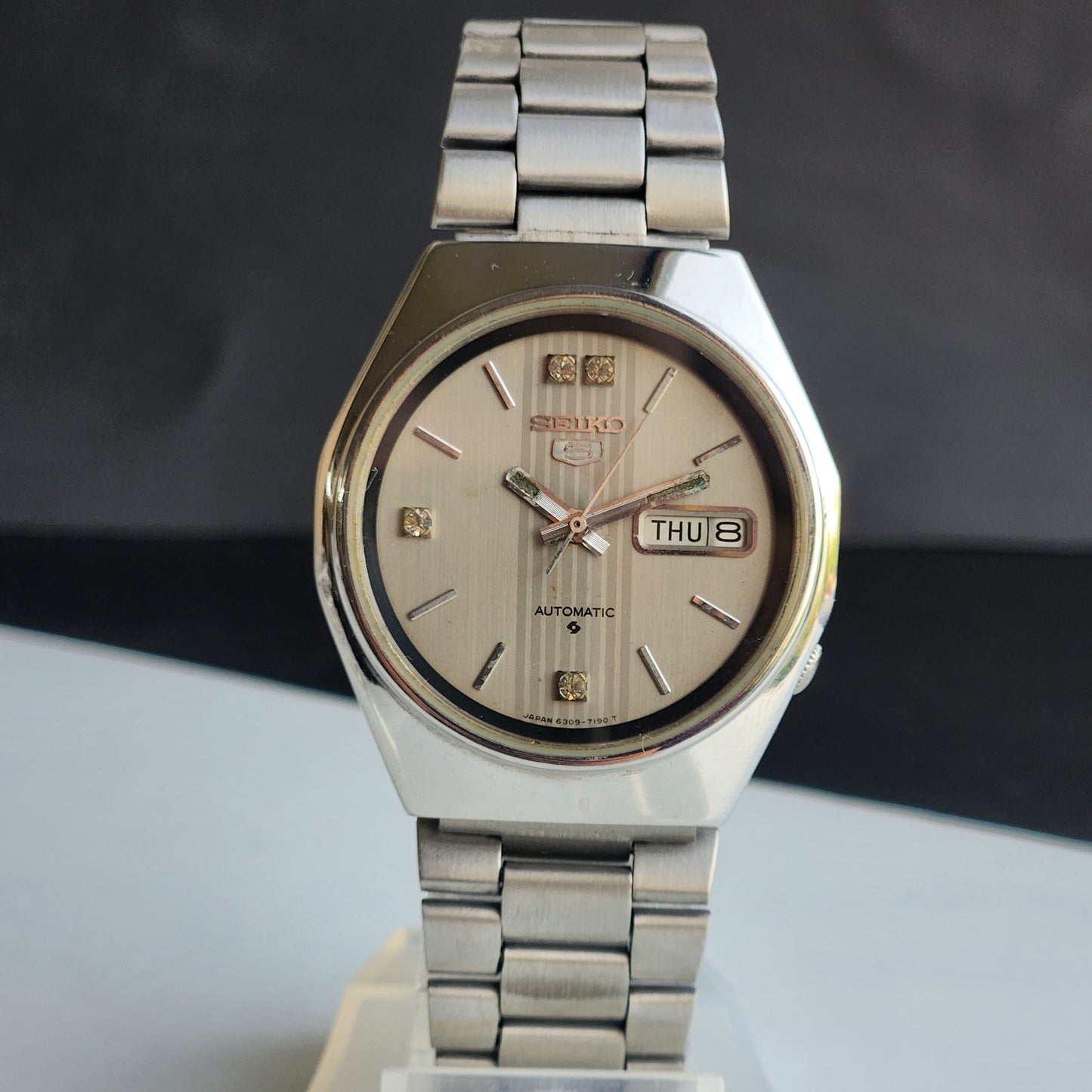 Vintage 1981 Original Seiko 5 Automatic 6309-7160 Grey Face 17 Jewels Day-Date Japanese Men's Wrist Watch ET103
