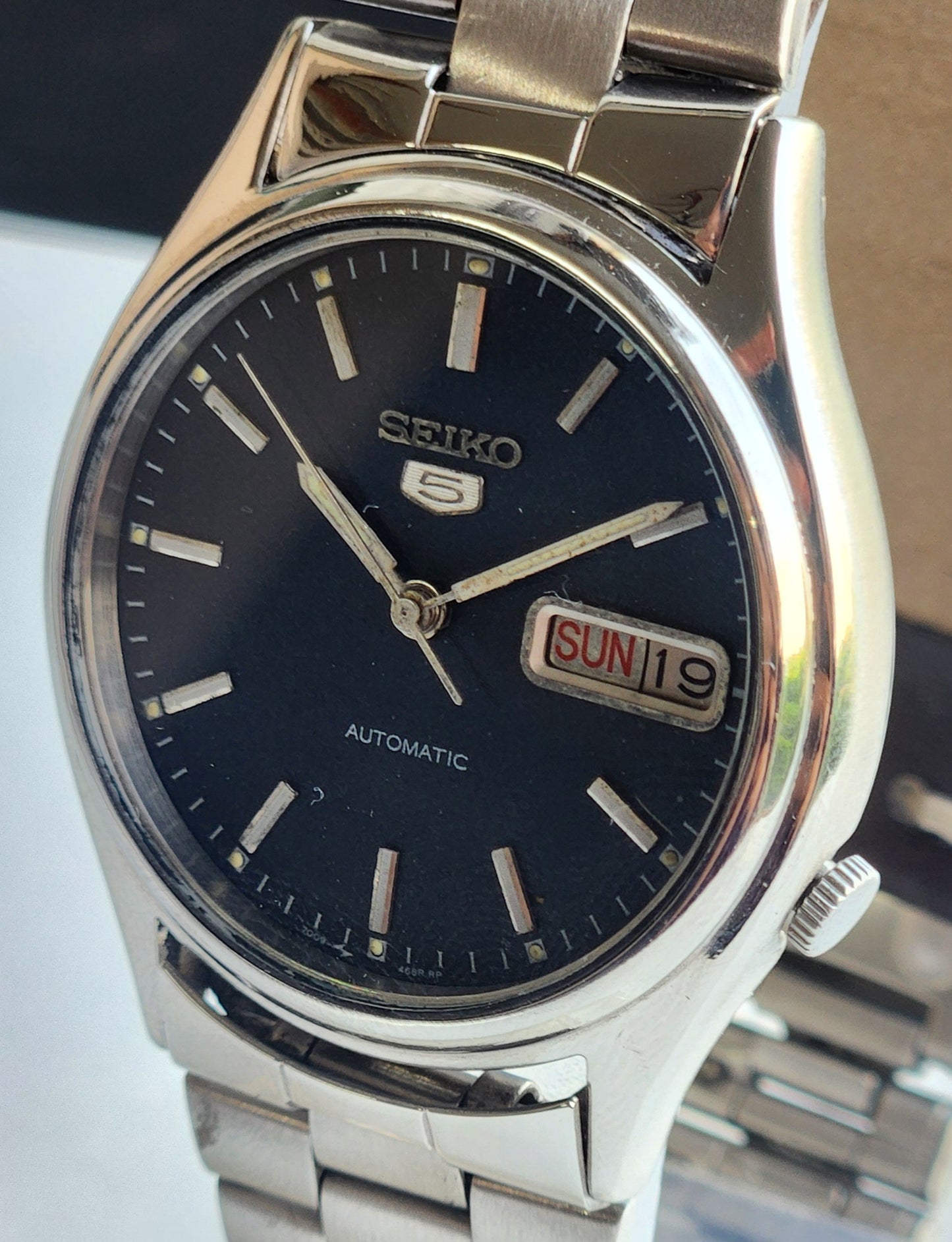 Vintage 1979 Original Seiko 5 Automatic 7009-3170 Black Face 17 Jewels Day-Date Japanese Men's Wrist Watch ET105