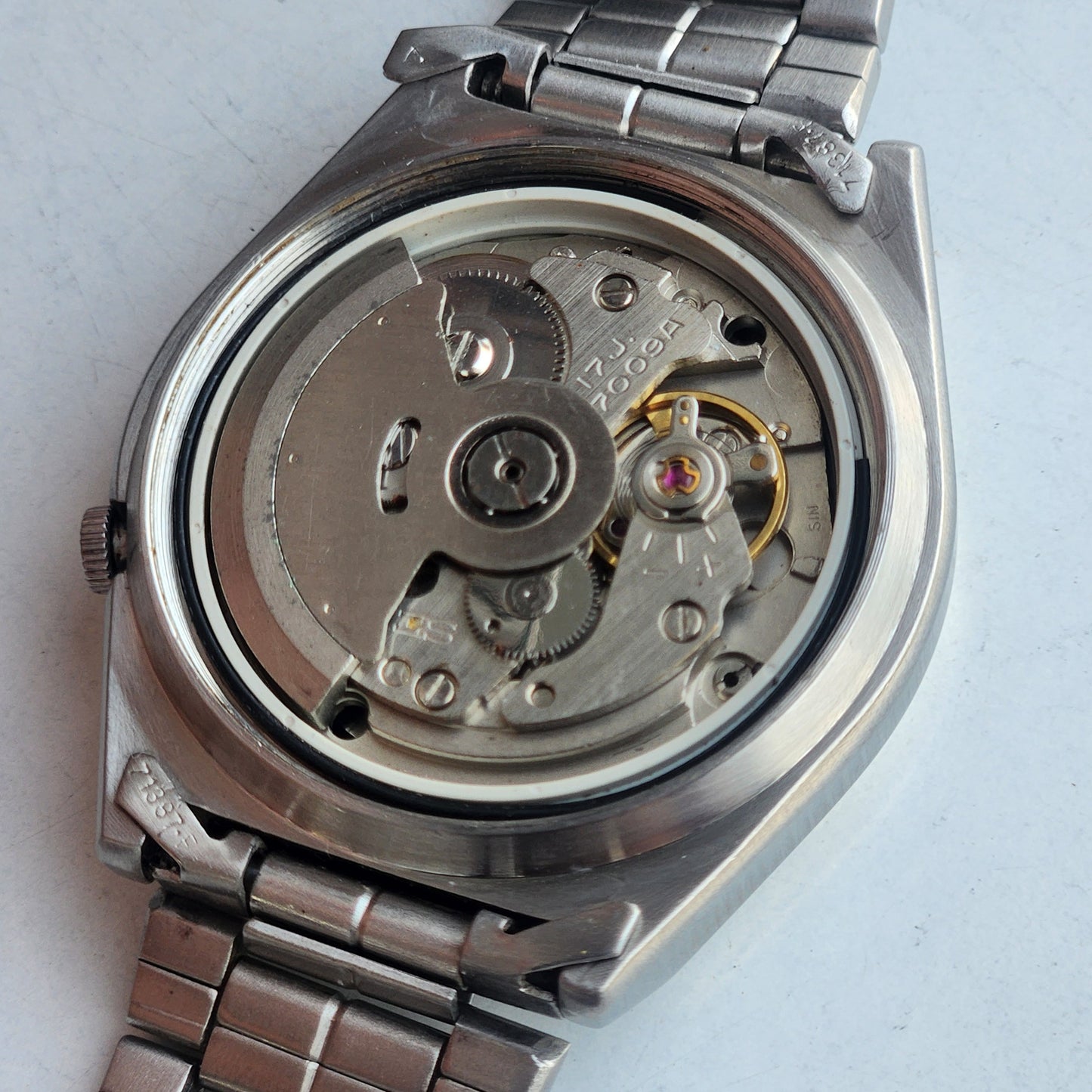 Vintage 1977 Original Seiko 5 Automatic 7009-8761 Black Face 17 Jewels Day-Date Japanese Men's Wrist Watch ET108