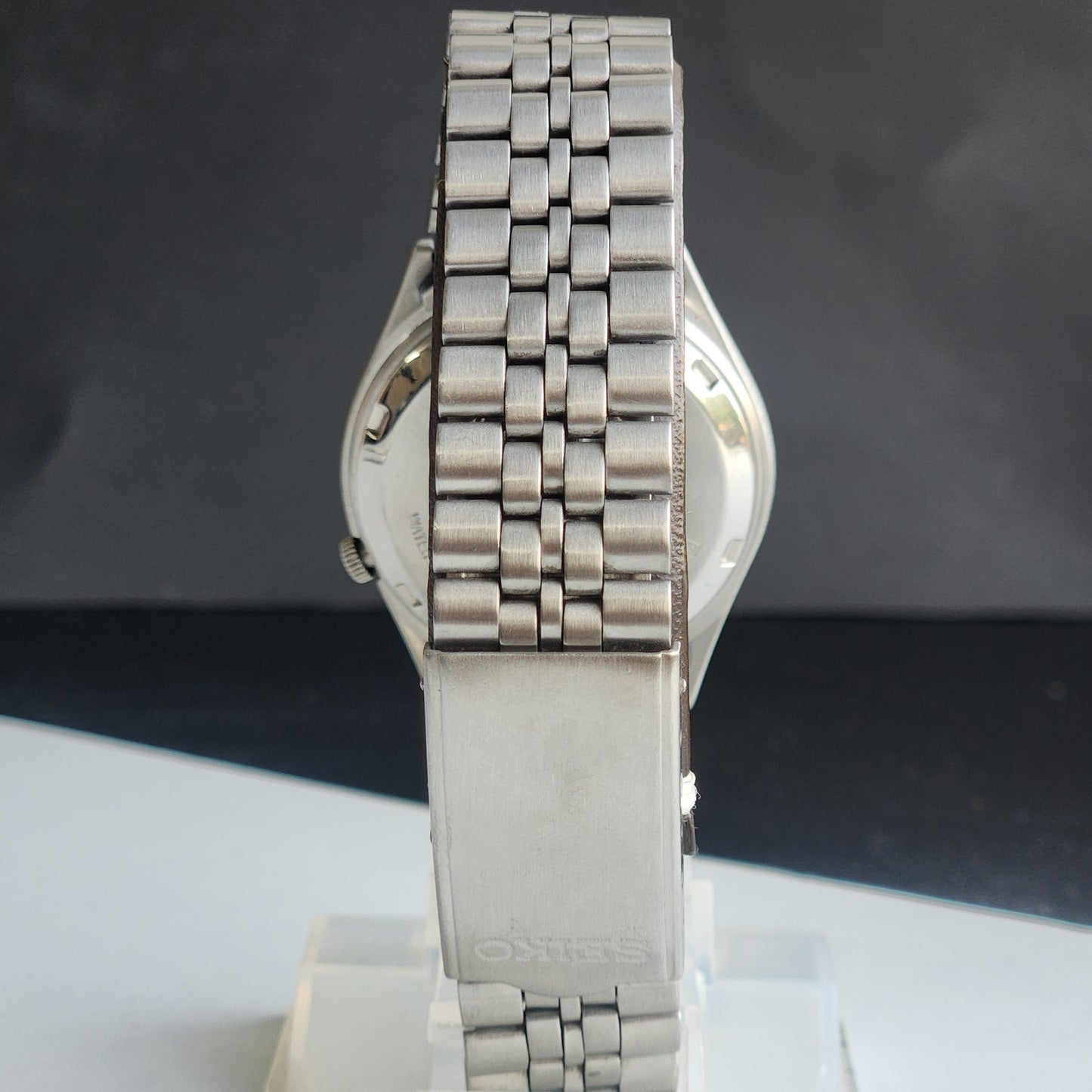 Vintage 1985 Original Seiko 5 Automatic 7009-3061 Black Face 21 Jewels Day-Date Japanese Men's Wrist Watch ET110
