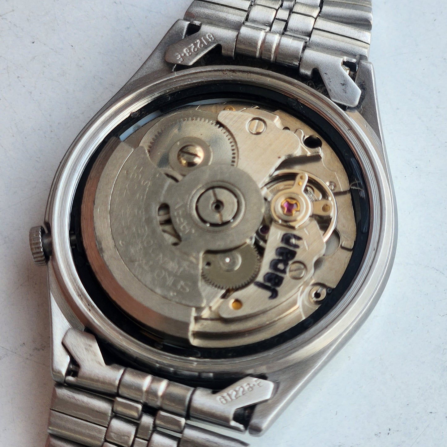 Vintage 1985 Original Seiko 5 Automatic 7009-3061 Black Face 21 Jewels Day-Date Japanese Men's Wrist Watch ET110