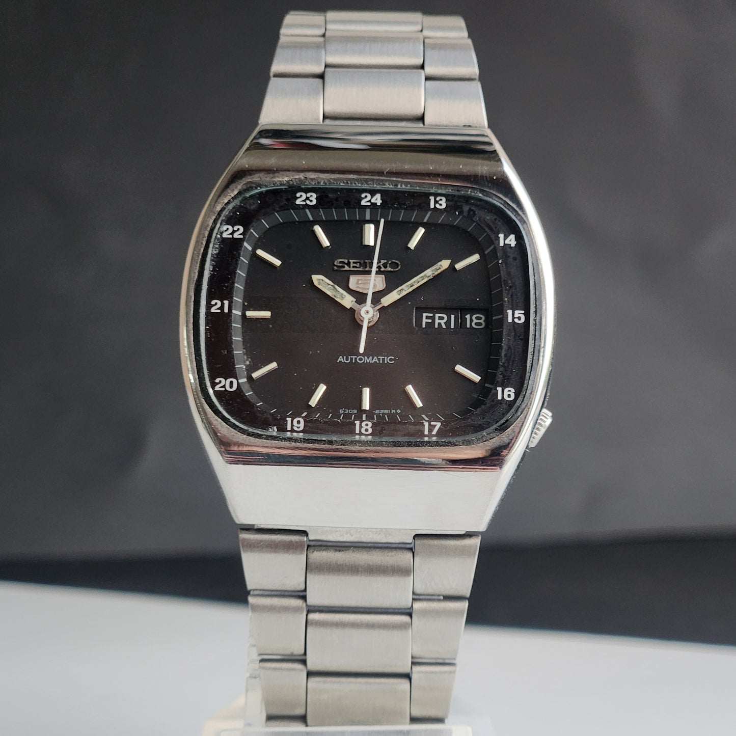 Vintage 1983 Original Seiko 5 Automatic 6309-523A Black Face 17 Jewels Day-Date Japanese Men's Wrist Watch ET115