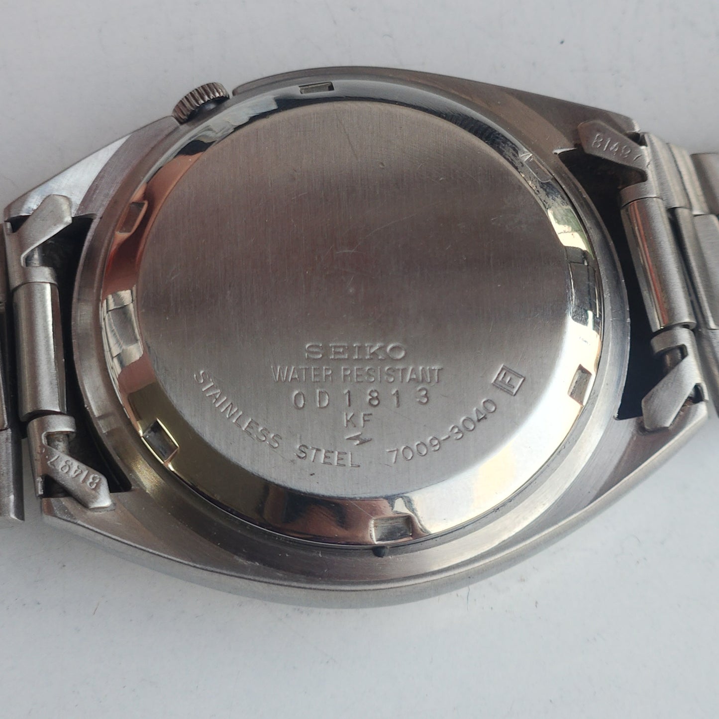 Vintage 1980 Original Seiko 5 Automatic 7009-3040 Grey Face 17 Jewels Day-Date Japanese Men's Wrist Watch ET117