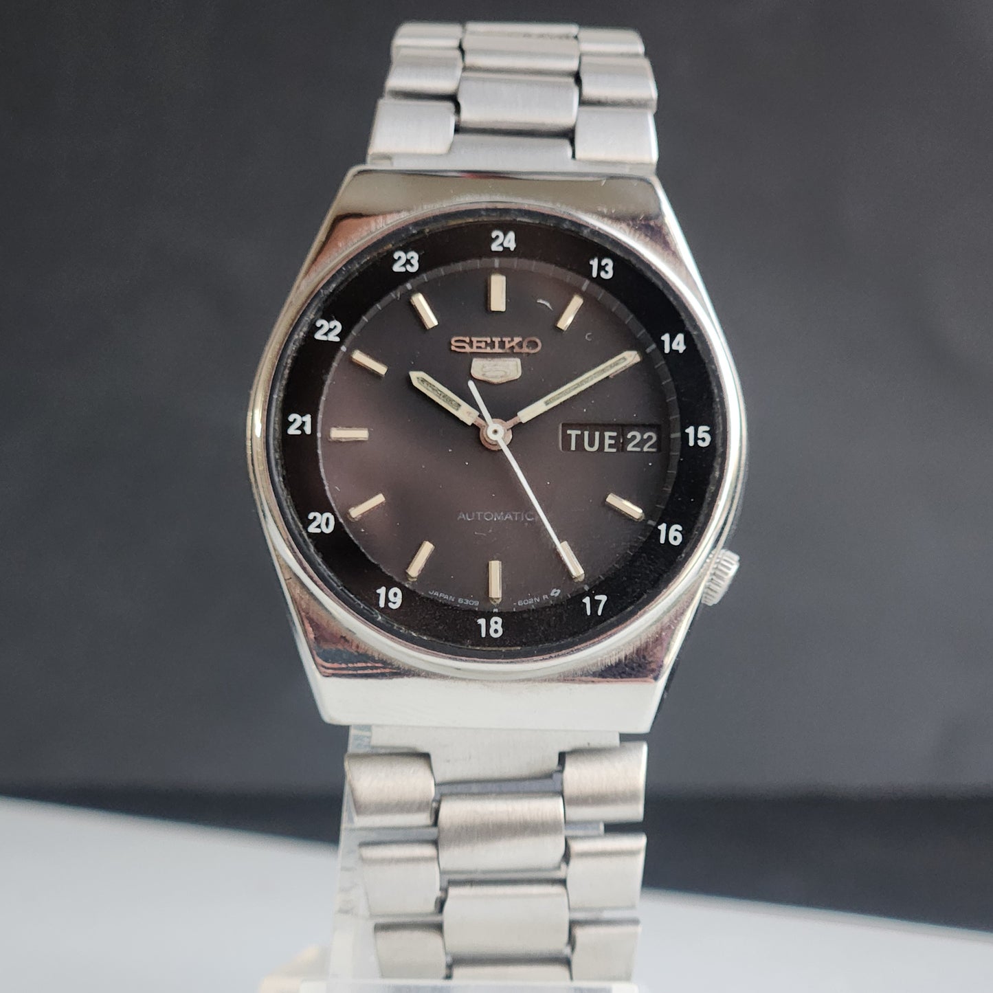 Vintage 1980 Original Seiko 5 Automatic 6309-6020 Black Face 17 Jewels Day-Date Japanese Men's Wrist Watch ET118