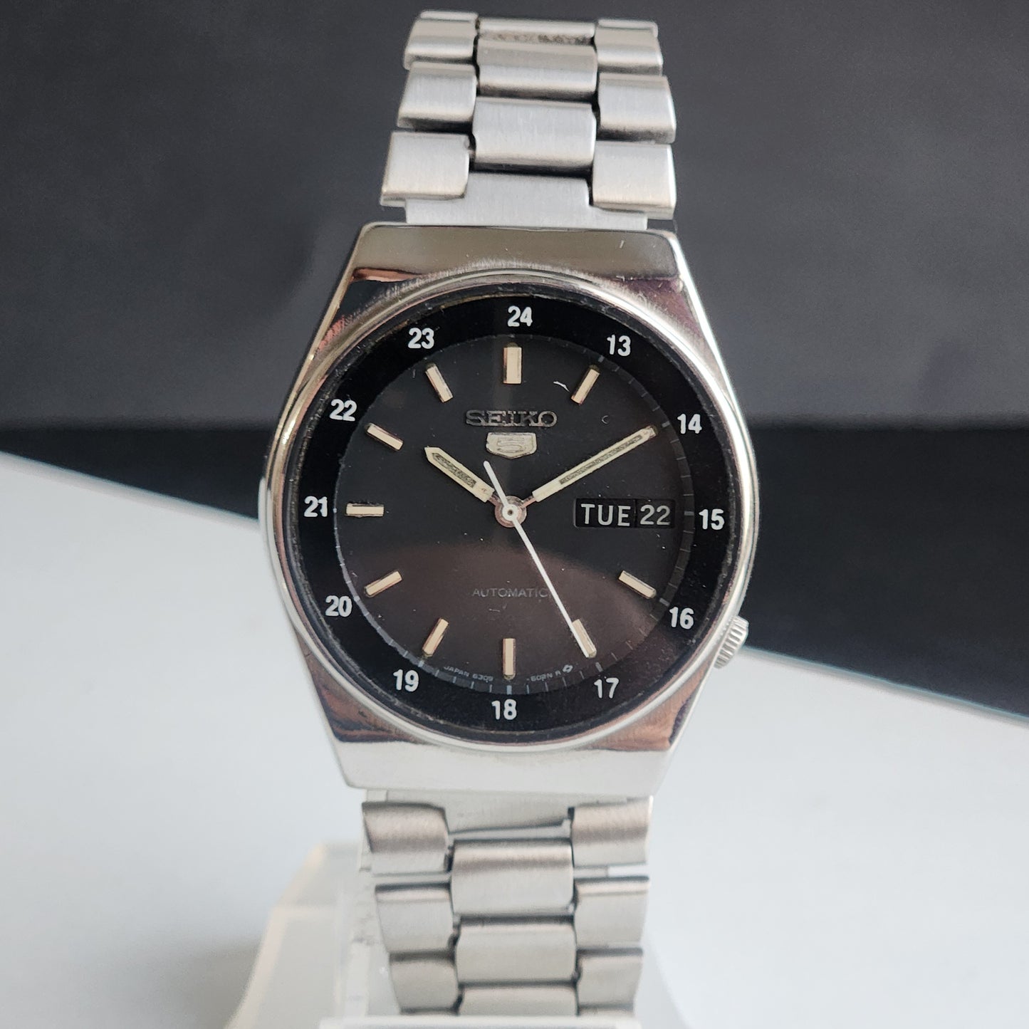 Vintage 1980 Original Seiko 5 Automatic 6309-6020 Black Face 17 Jewels Day-Date Japanese Men's Wrist Watch ET118