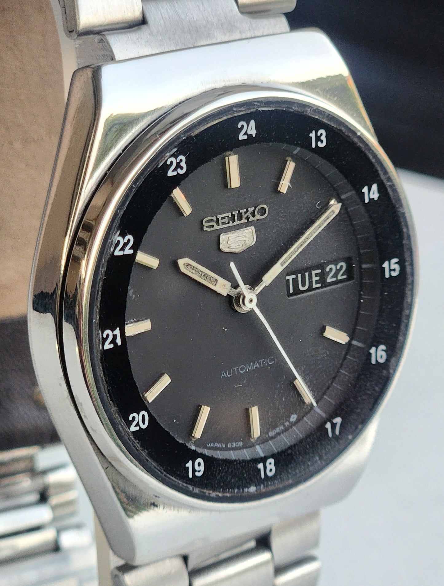 Vintage 1980 Original Seiko 5 Automatic 6309-6020 Black Face 17 Jewels Day-Date Japanese Men's Wrist Watch ET118