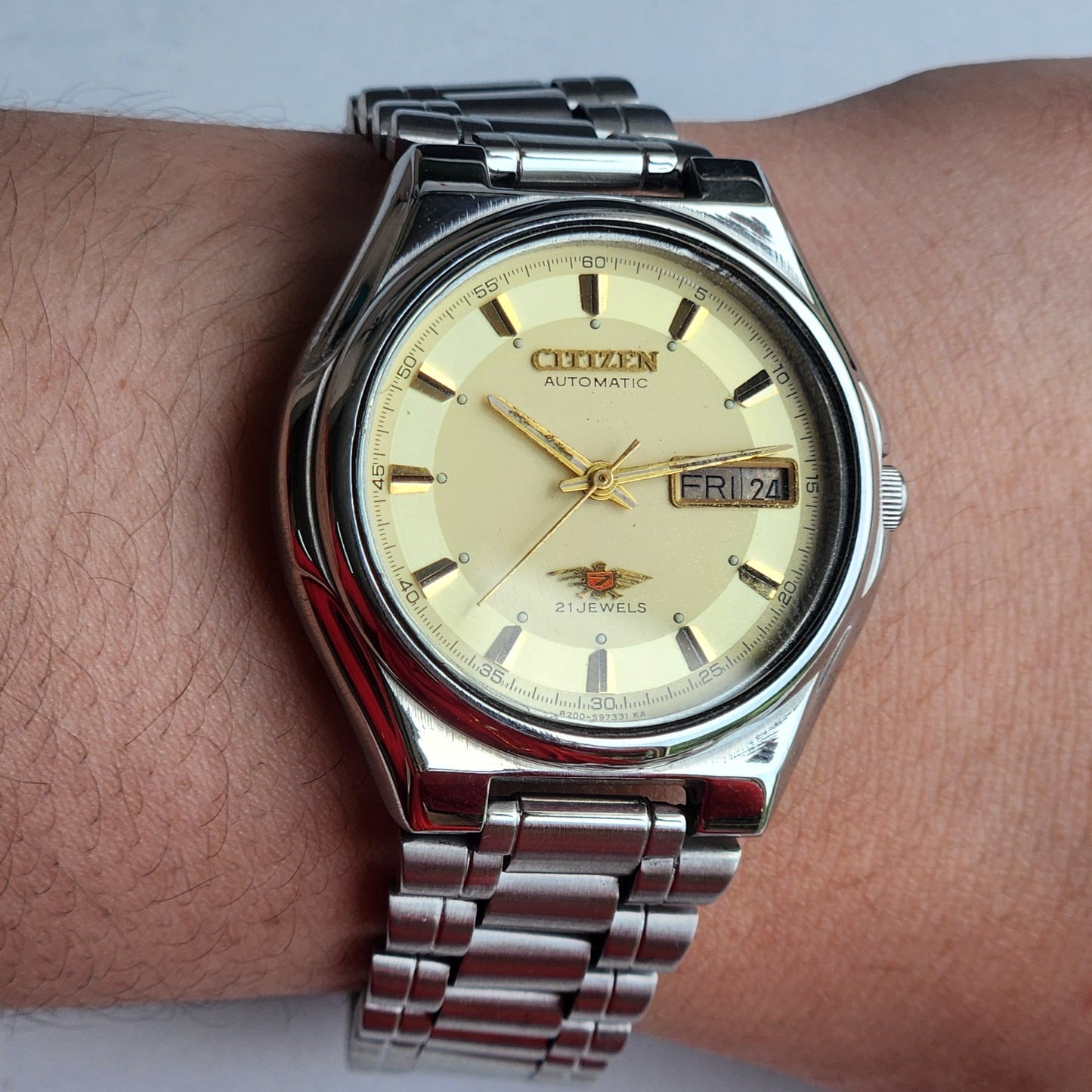 Vintage 1979 Original Citizen Automatic 8200 Yellow Face 21 Jewels Day-Date Japanese Men's Wrist Watch EG148