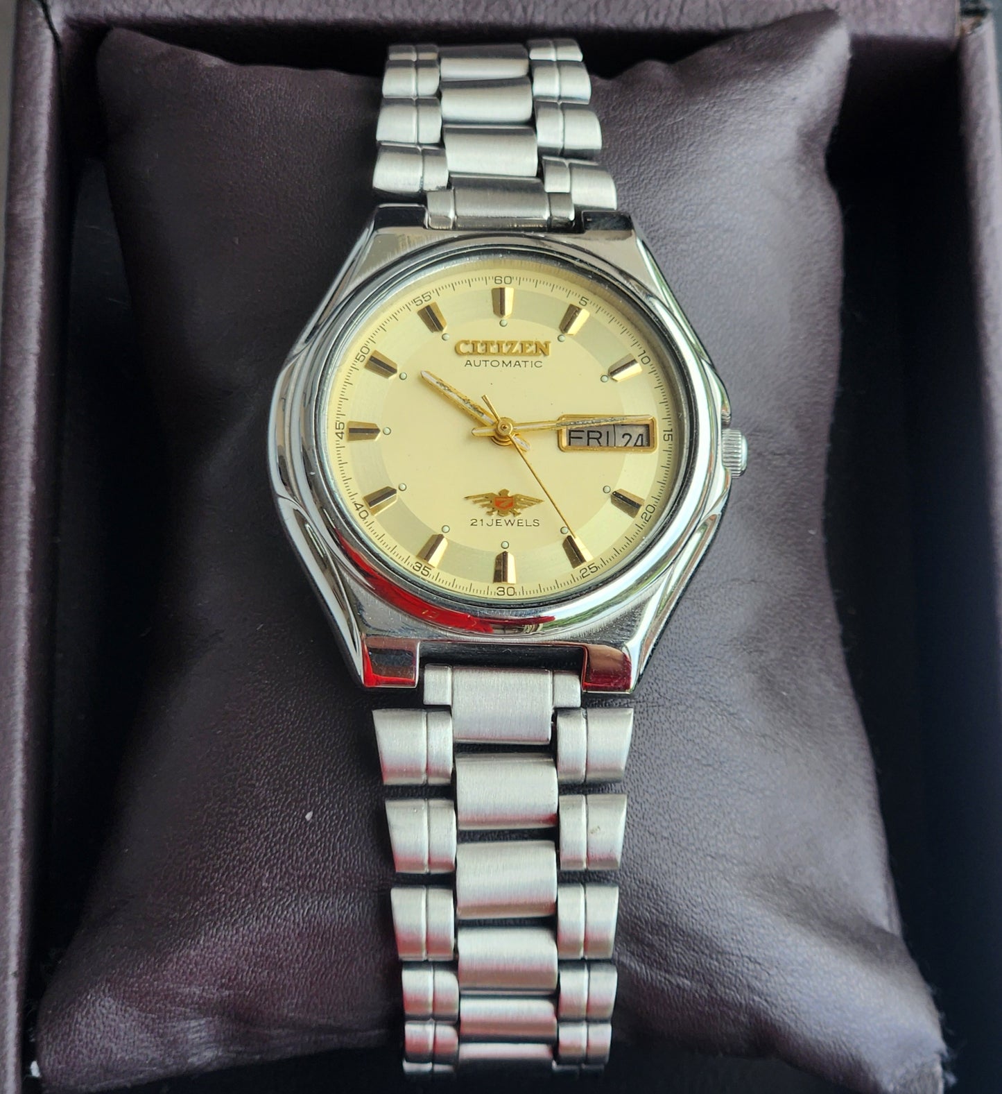 Vintage 1979 Original Citizen Automatic 8200 Yellow Face 21 Jewels Day-Date Japanese Men's Wrist Watch EG148