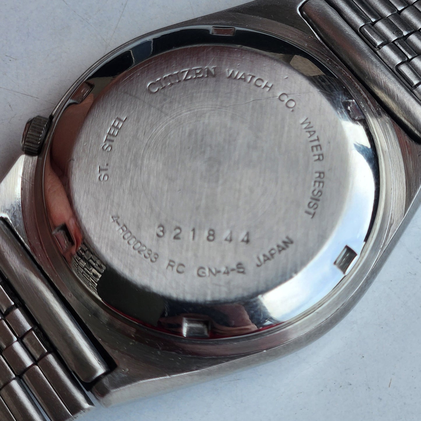 Vintage 1983 Original Citizen Automatic 8200 Golden/Grey Face 21 Jewels Day-Date Japanese Men's Wrist Watch EG149
