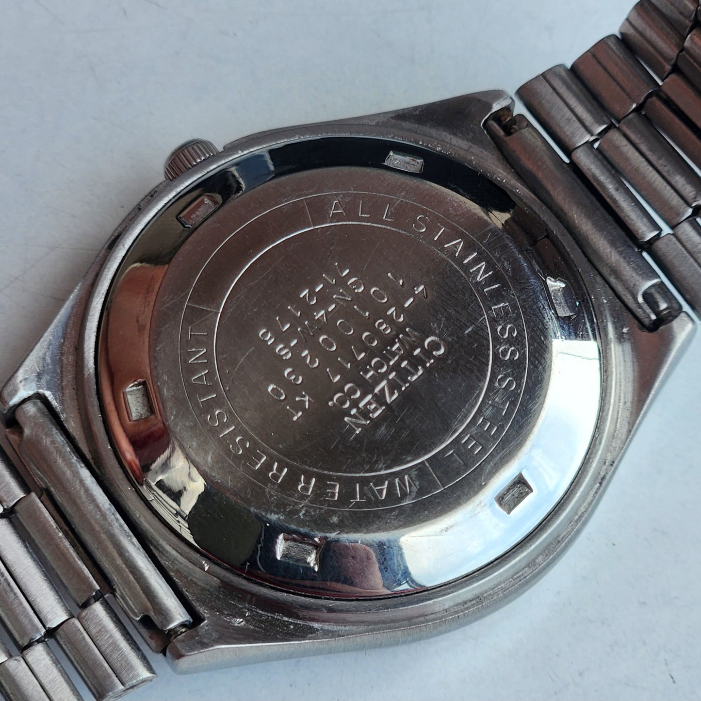 Vintage 1981 Original Citizen Automatic 8200 Blue Face 21 Jewels Day-Date Japanese Men's Wrist Watch EG150