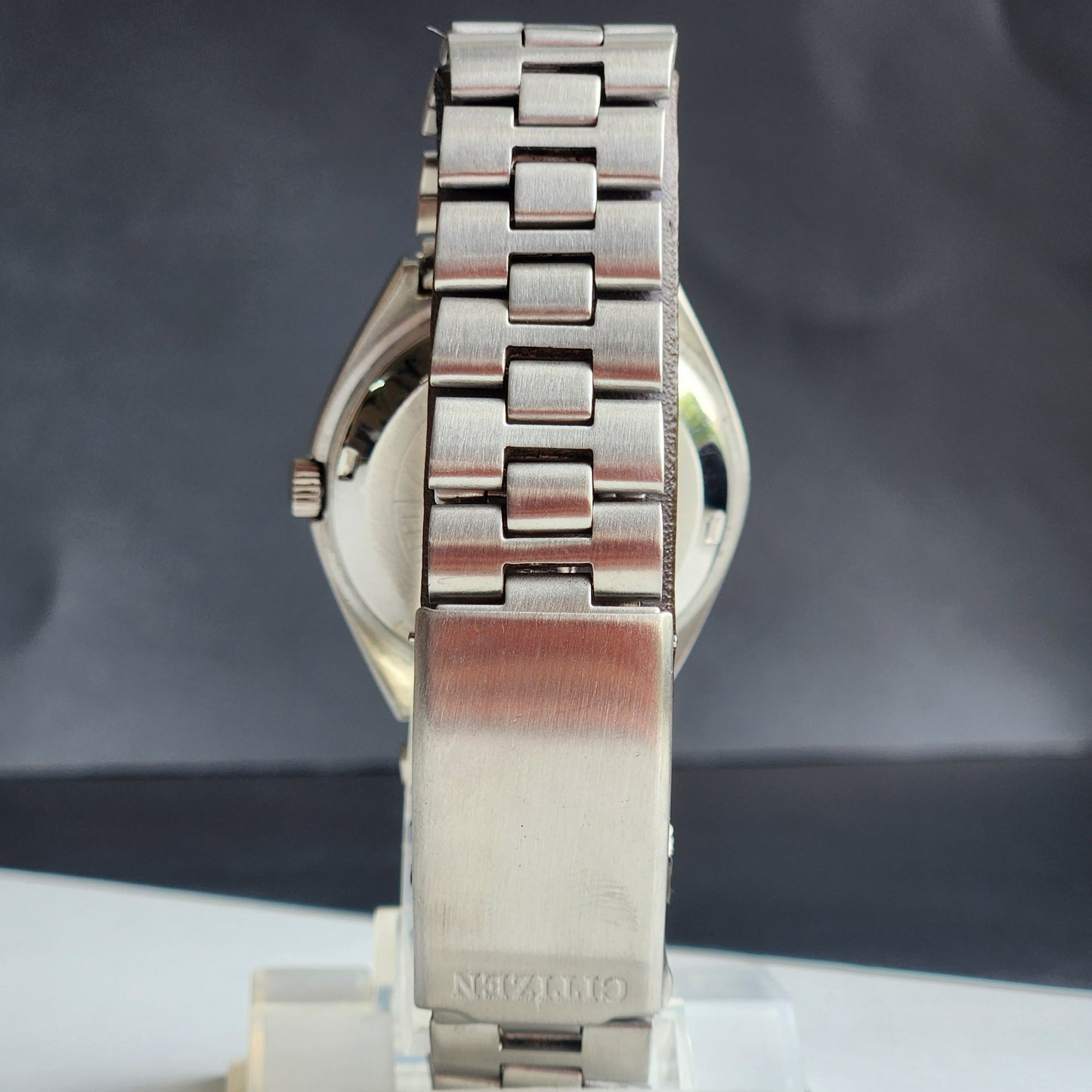 Vintage 1980 Original Citizen Automatic 8200 Grey/Black Face 21 Jewels Day-Date Japanese Men's Wrist Watch EG151