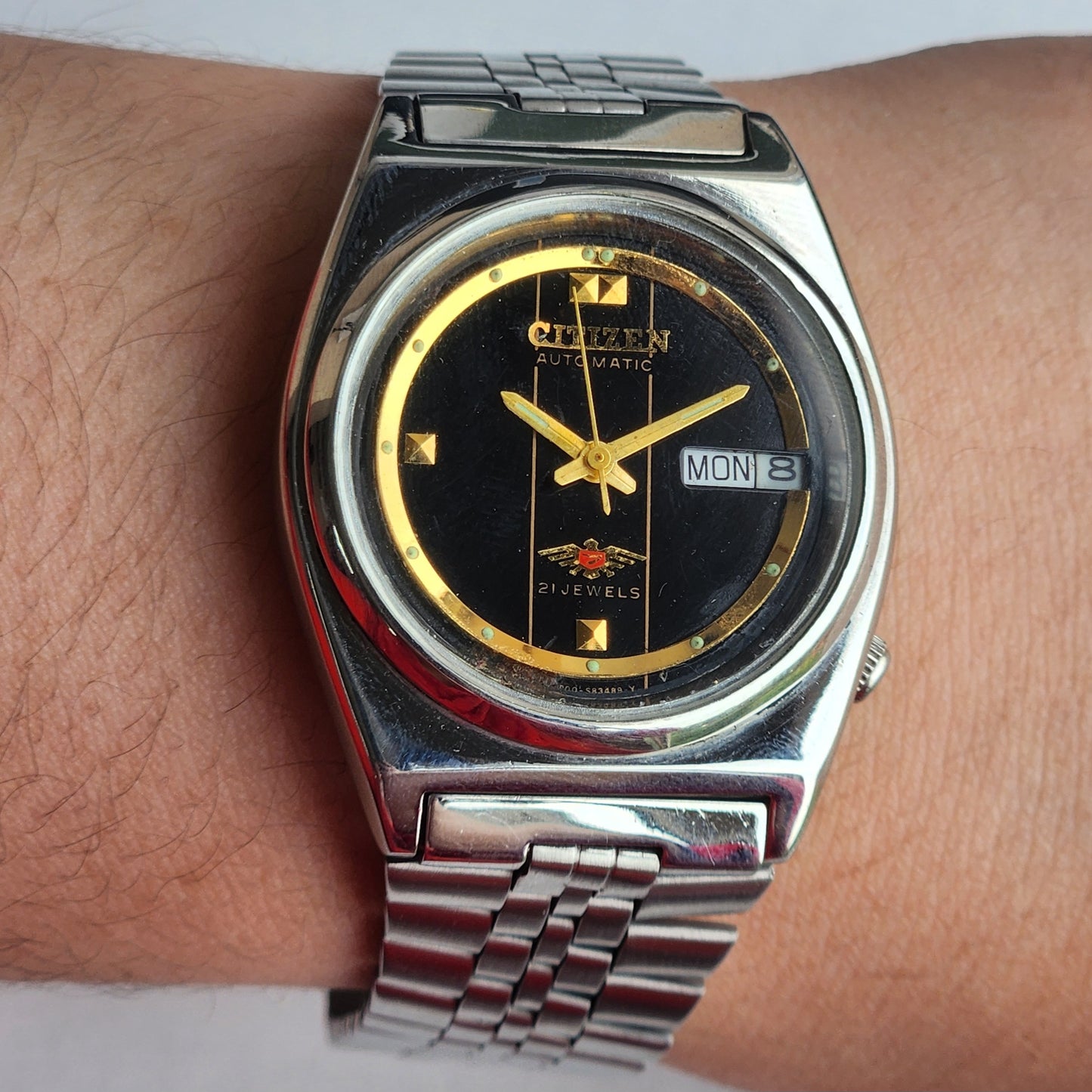 Vintage 1975 Original Citizen Automatic 8200 Black Face 21 Jewels Day-Date Japanese Men's Wrist Watch EG156